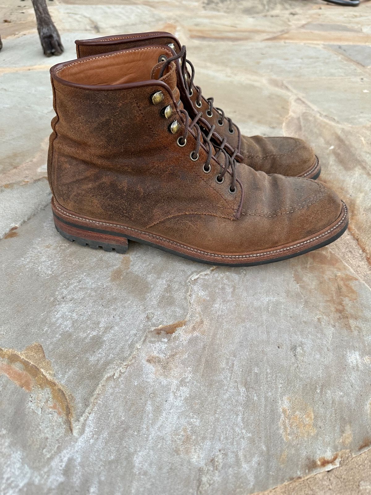 Photo by Aggie_eng on March 6, 2023 of the Parkhurst The Niagara in C.F. Stead Wheatbuck Waxy Commander Suede.