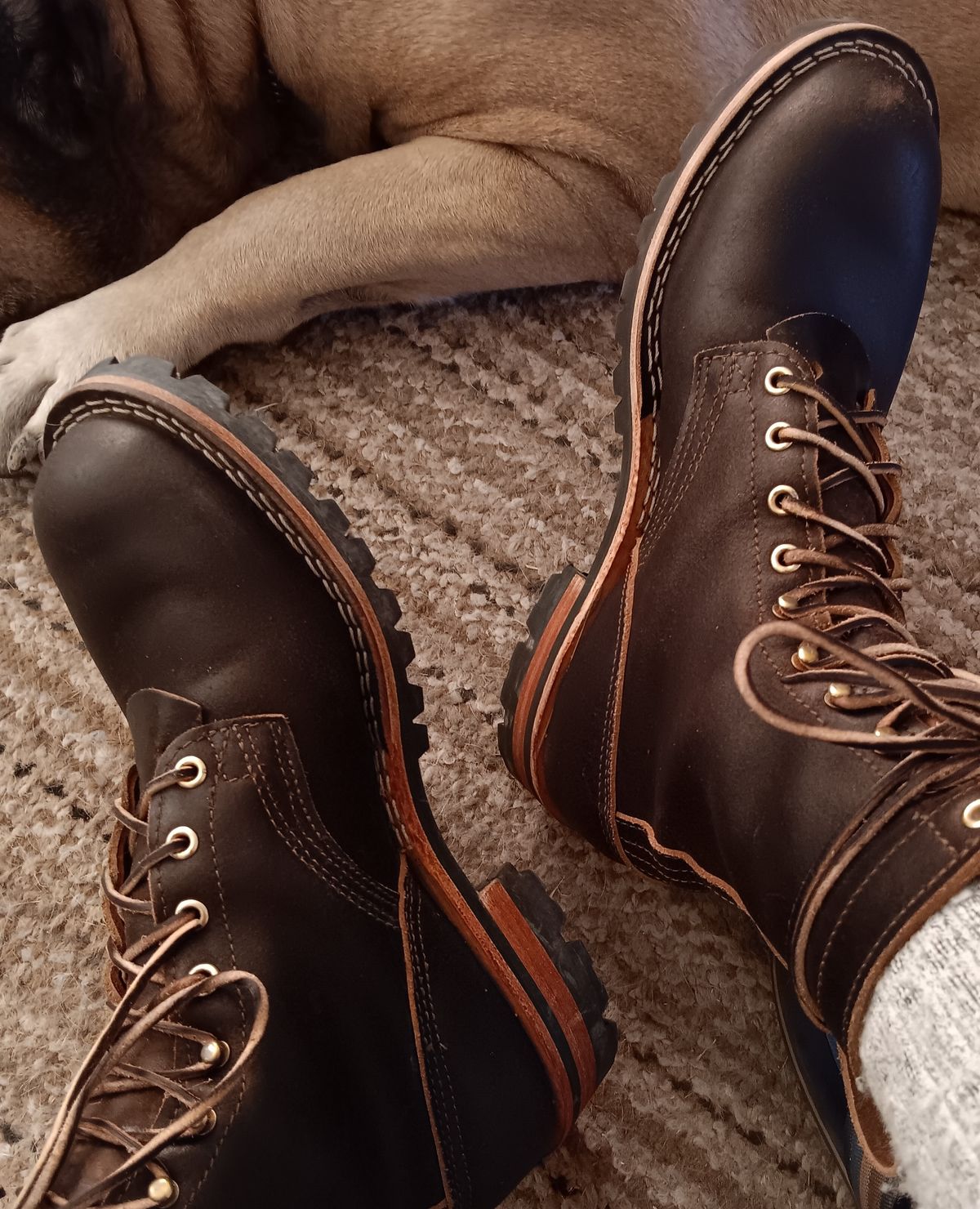 Photo by BobberD on September 26, 2023 of the Nicks Overlander in Horween Brown Waxed Flesh.