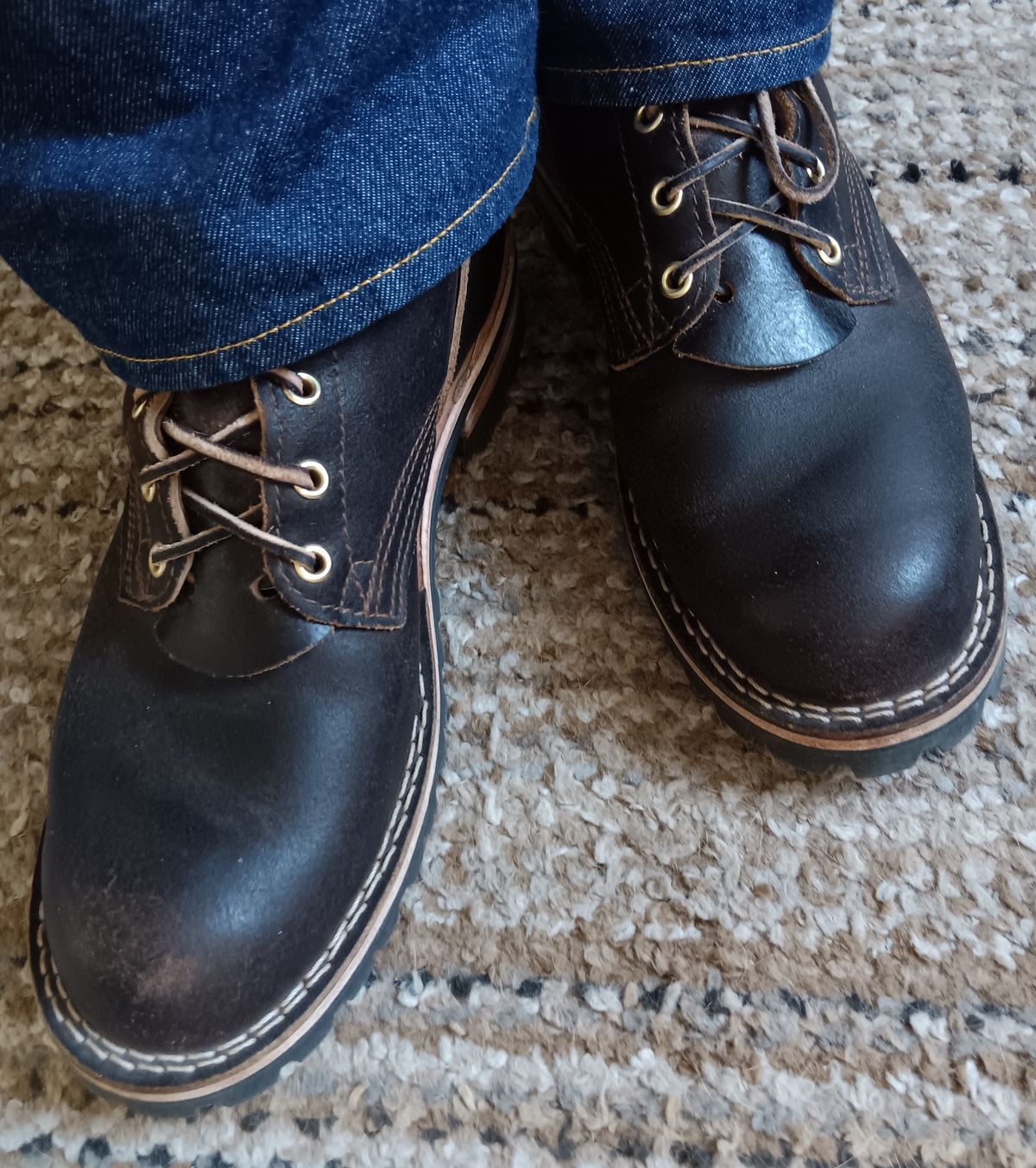 Photo by BobberD on October 1, 2023 of the Nicks Overlander in Horween Brown Waxed Flesh.