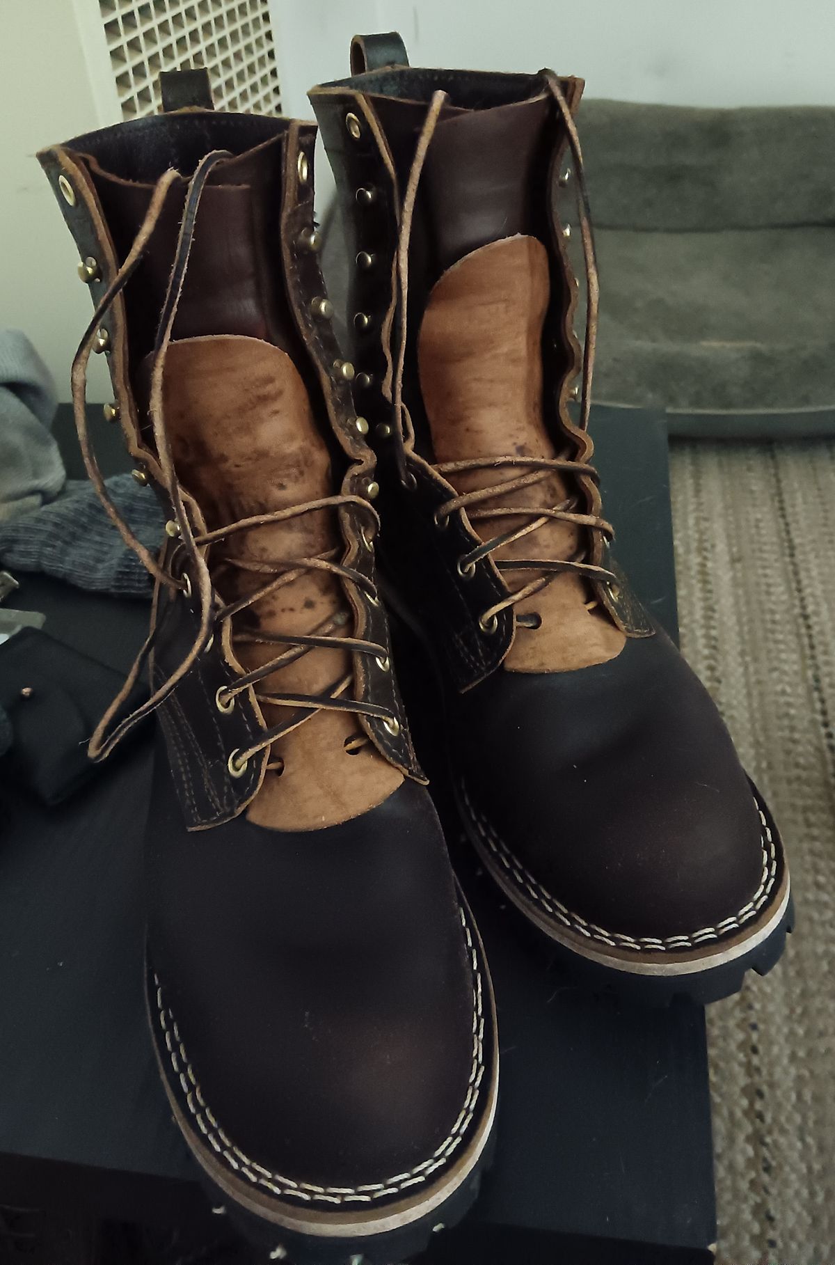 Photo by BobberD on October 6, 2023 of the Nicks Overlander in Horween Brown Waxed Flesh.