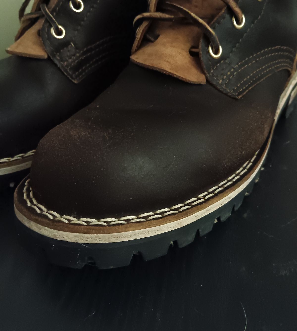 Photo by BobberD on October 6, 2023 of the Nicks Overlander in Horween Brown Waxed Flesh.