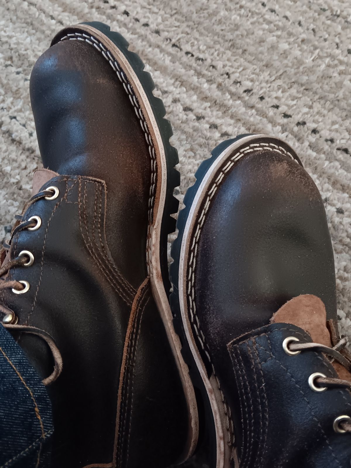 Photo by BobberD on October 7, 2023 of the Nicks Overlander in Horween Brown Waxed Flesh.