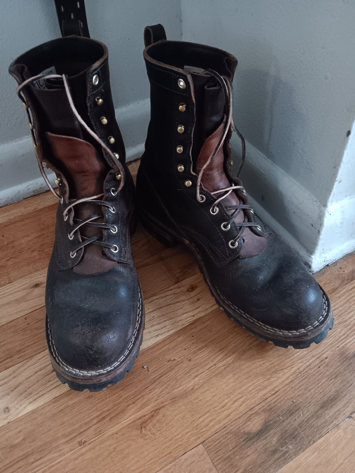 Photo by BobberD on February 6, 2024 of the Nicks Overlander in Horween Brown Waxed Flesh.