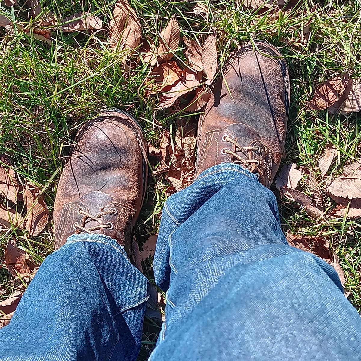 Photo by BobberD on November 30, 2024 of the Nicks Overlander in Horween Brown Waxed Flesh.