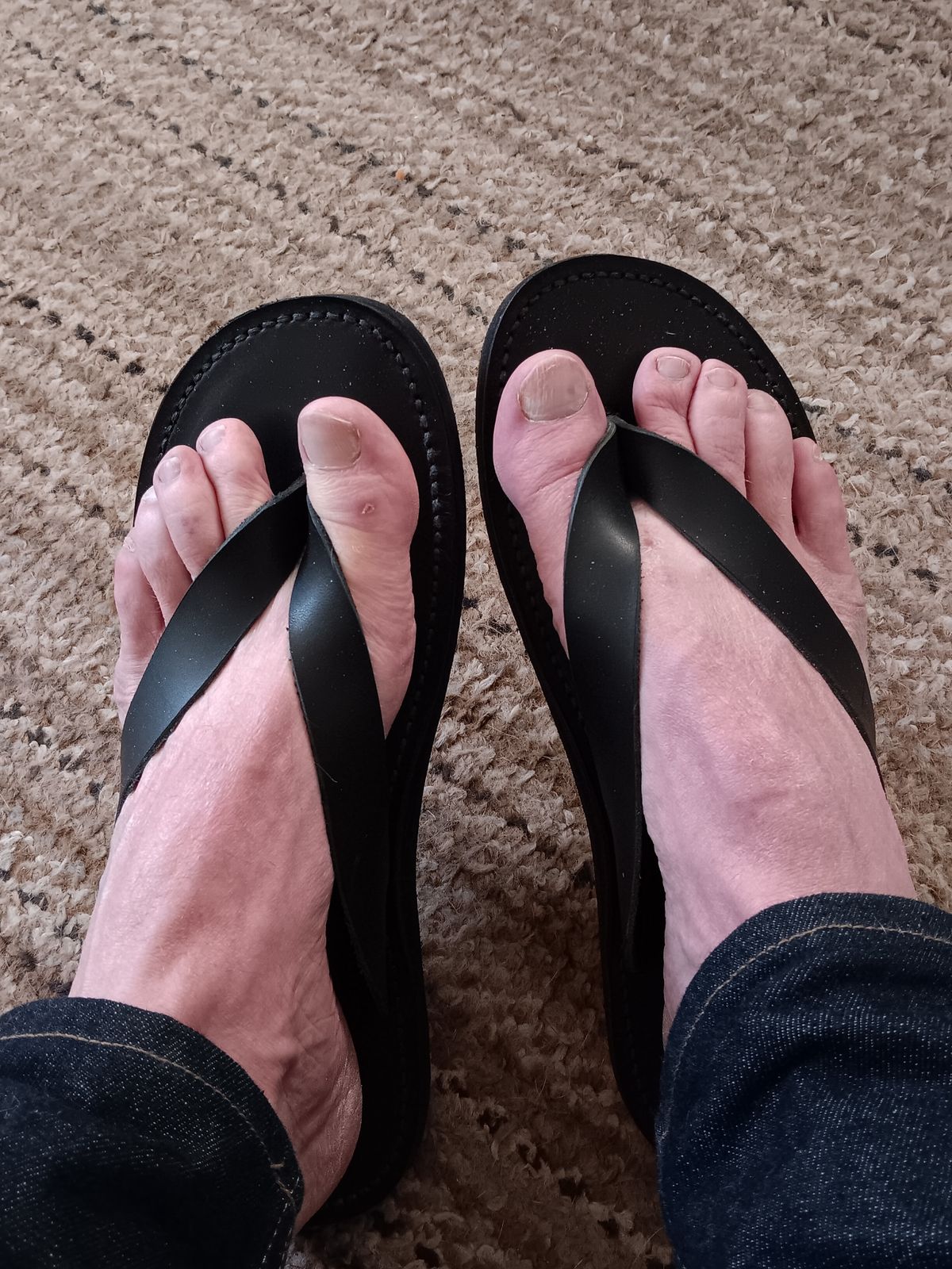 Photo by BobberD on December 1, 2023 of the Obbi Good Label OBLxDr.Sole Leather Thong Sandal in Veg Tan Natural.