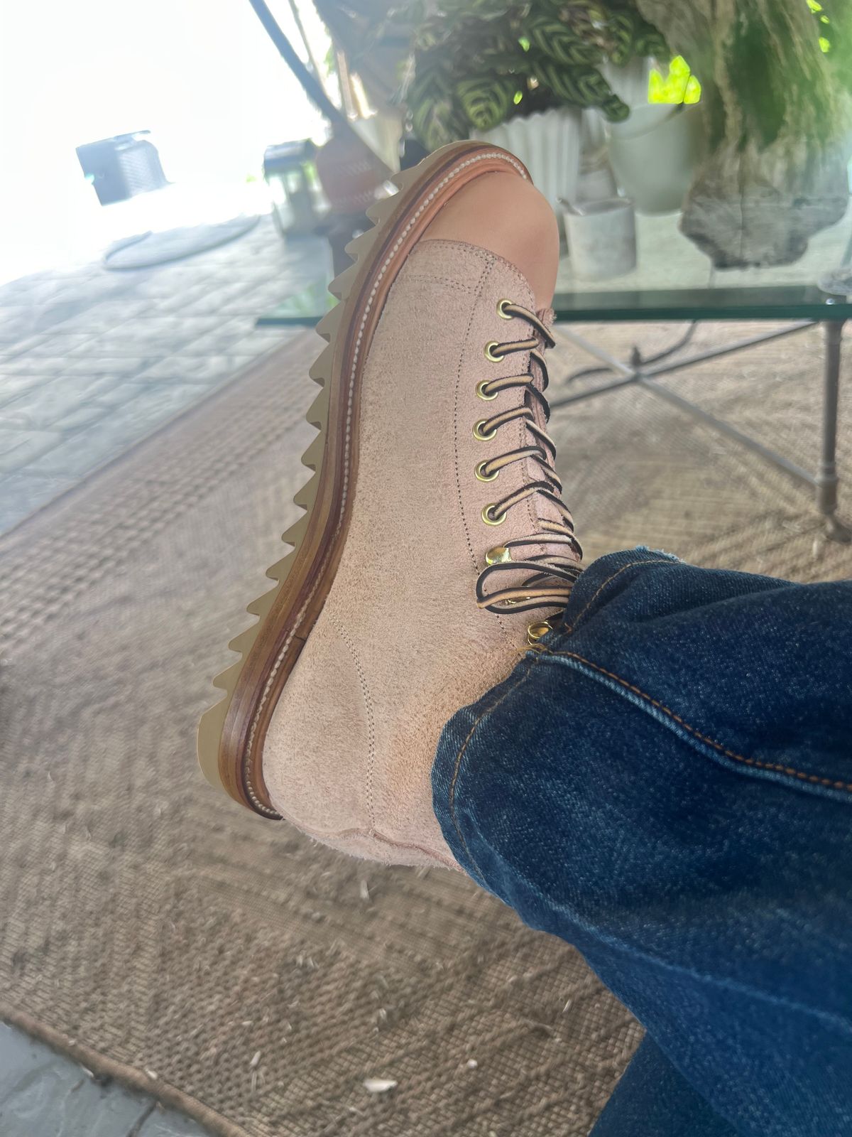 Photo by dosx on September 28, 2024 of the Unmarked Archie Boots in Unknown Natural Veg Tan.