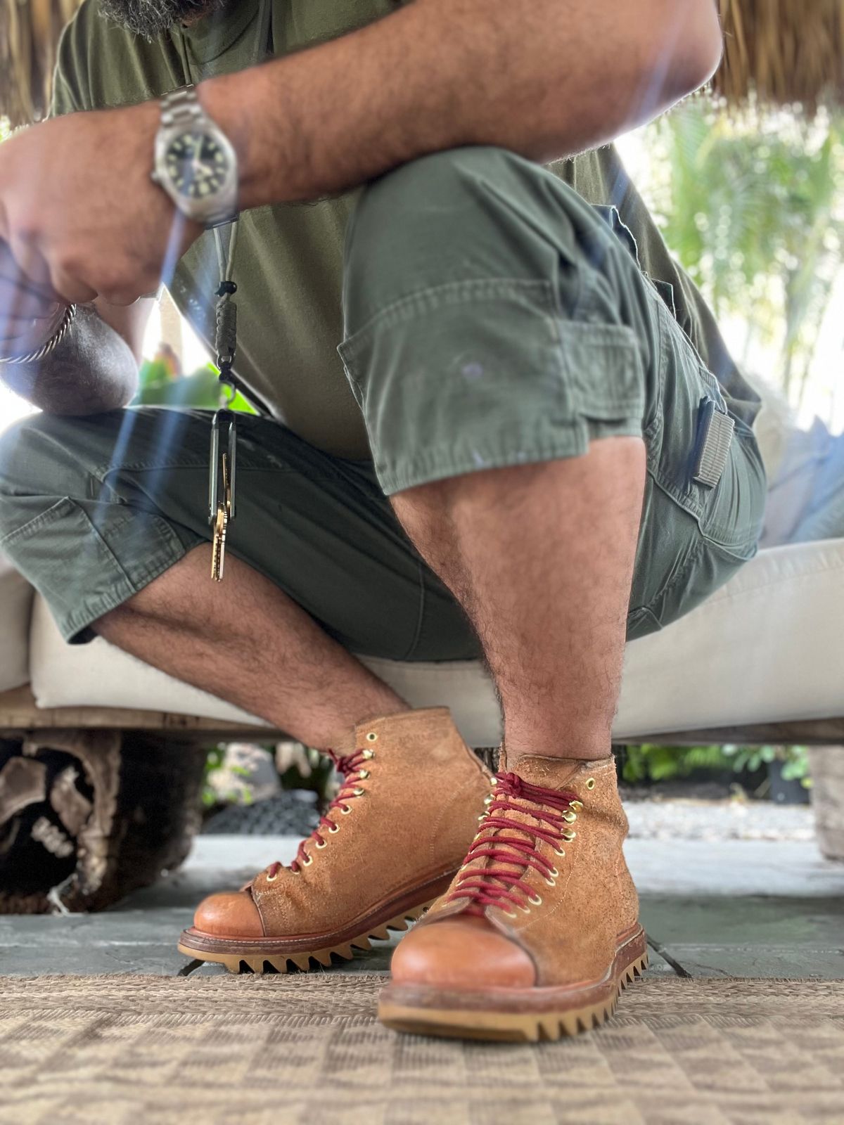 Photo by dosx on May 3, 2025 of the Unmarked Archie Boots in Unknown Natural Veg Tan.