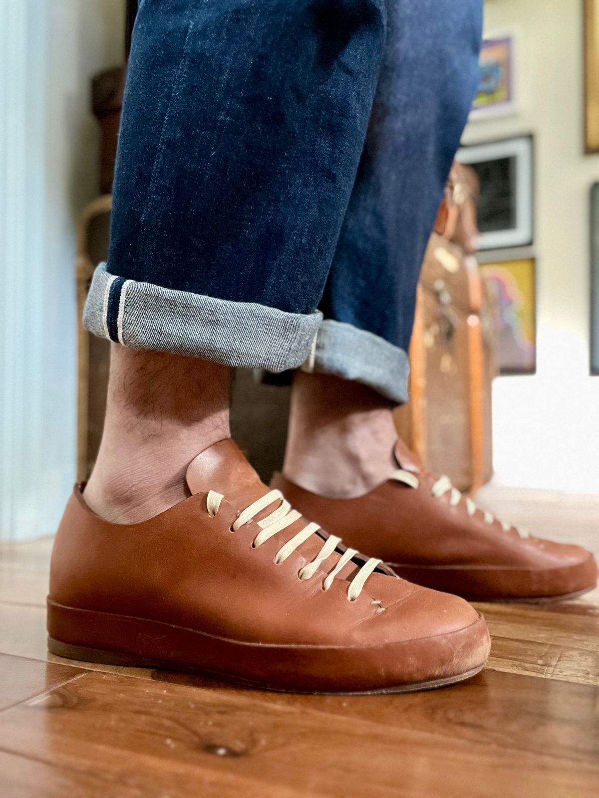 Photo by dosx on February 3, 2025 of the Feit Classic lows in Maryam Natural Horsehide.