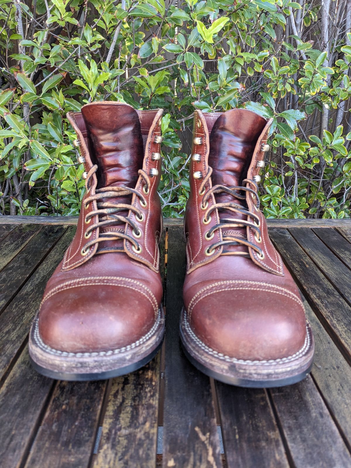 Photo by hung on March 4, 2024 of the Onderhoud SBC01 in Wickett & Craig Medium Brown Traditional Harness.