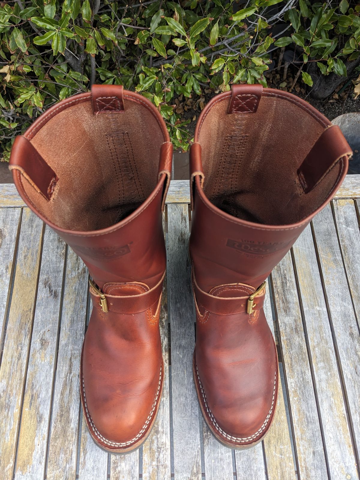 Photo by hung on August 29, 2024 of the Wesco Boss Engineer Boot in Wickett & Craig Tan Oiled Latigo.