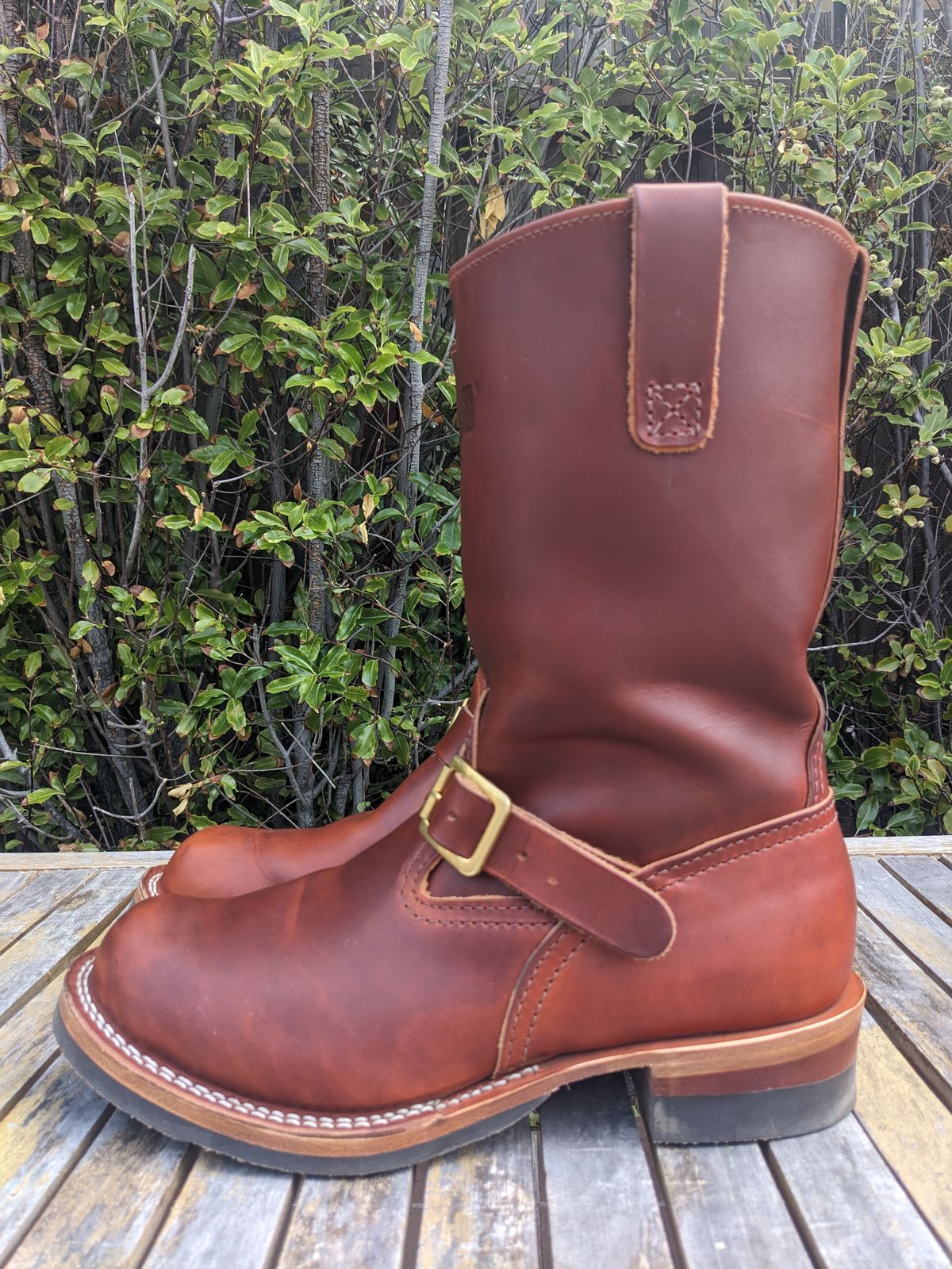 Photo by hung on August 29, 2024 of the Wesco Boss Engineer Boot in Wickett & Craig Tan Oiled Latigo.