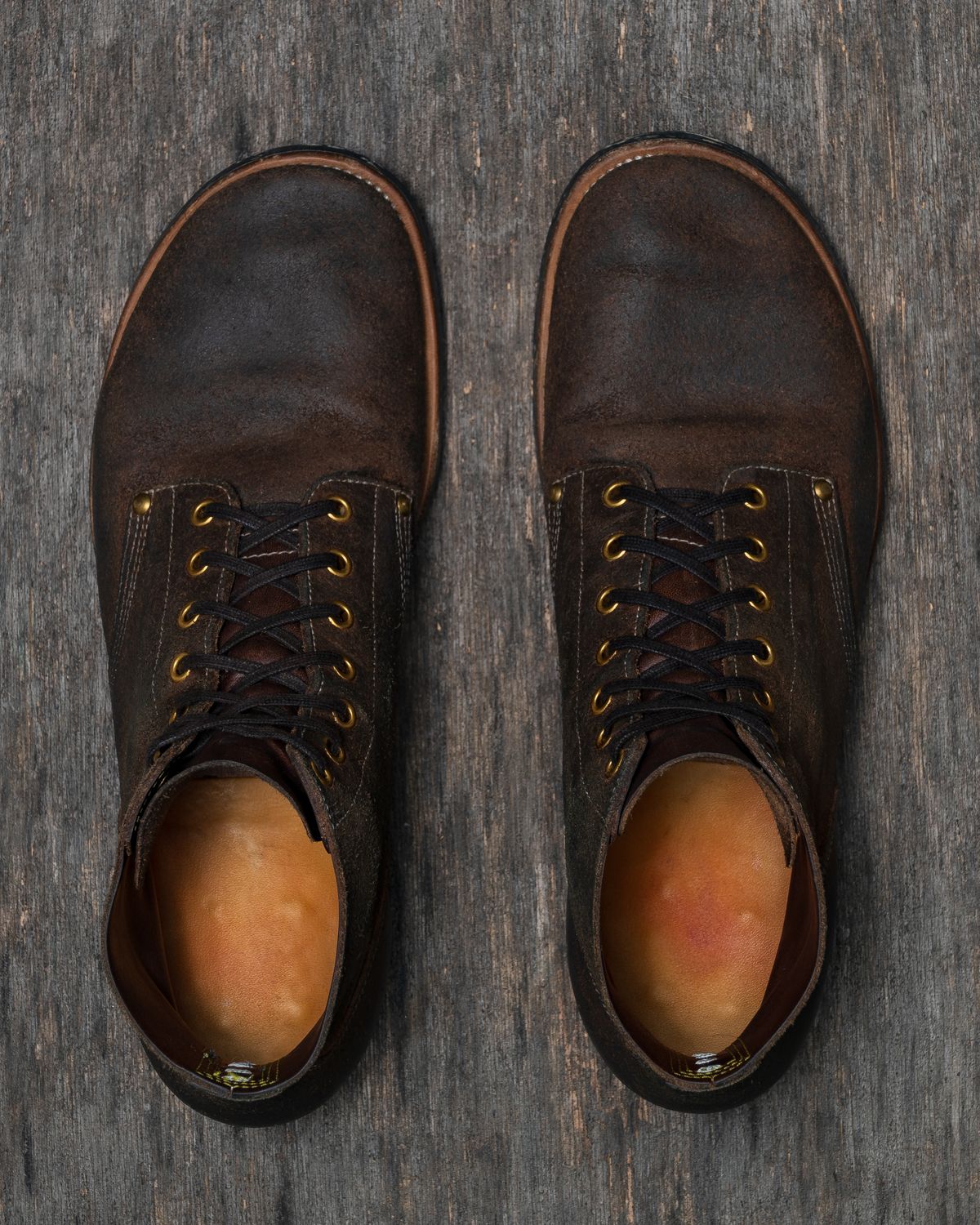 Photo by ahuebner on December 1, 2025 of the Iron Boots Boondockers in Seidel Crust Double Shot Reverse.