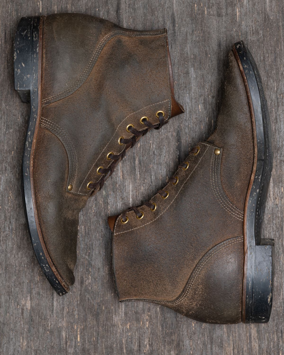 Photo by ahuebner on April 1, 2026 of the Iron Boots Boondockers in Seidel Crust Double Shot Reverse.