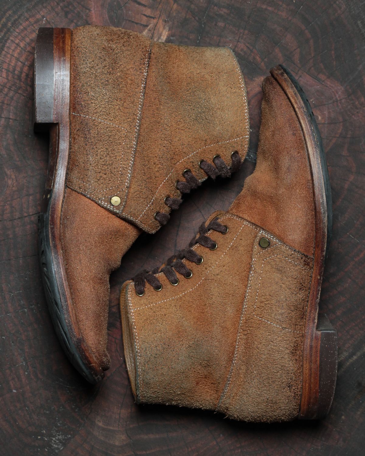 Photo by ahuebner on February 5, 2024 of the WM1978 French Army Boot in Tochigi Natural Roughout.