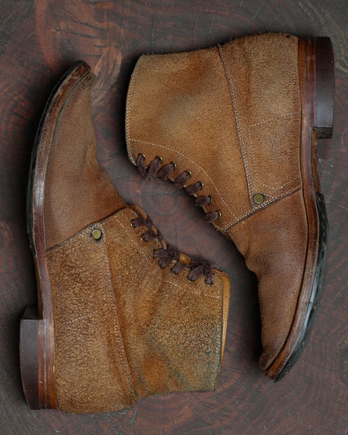 Photo by ahuebner on March 1, 2024 of the WM1978 French Army Boot in Tochigi Natural Roughout.