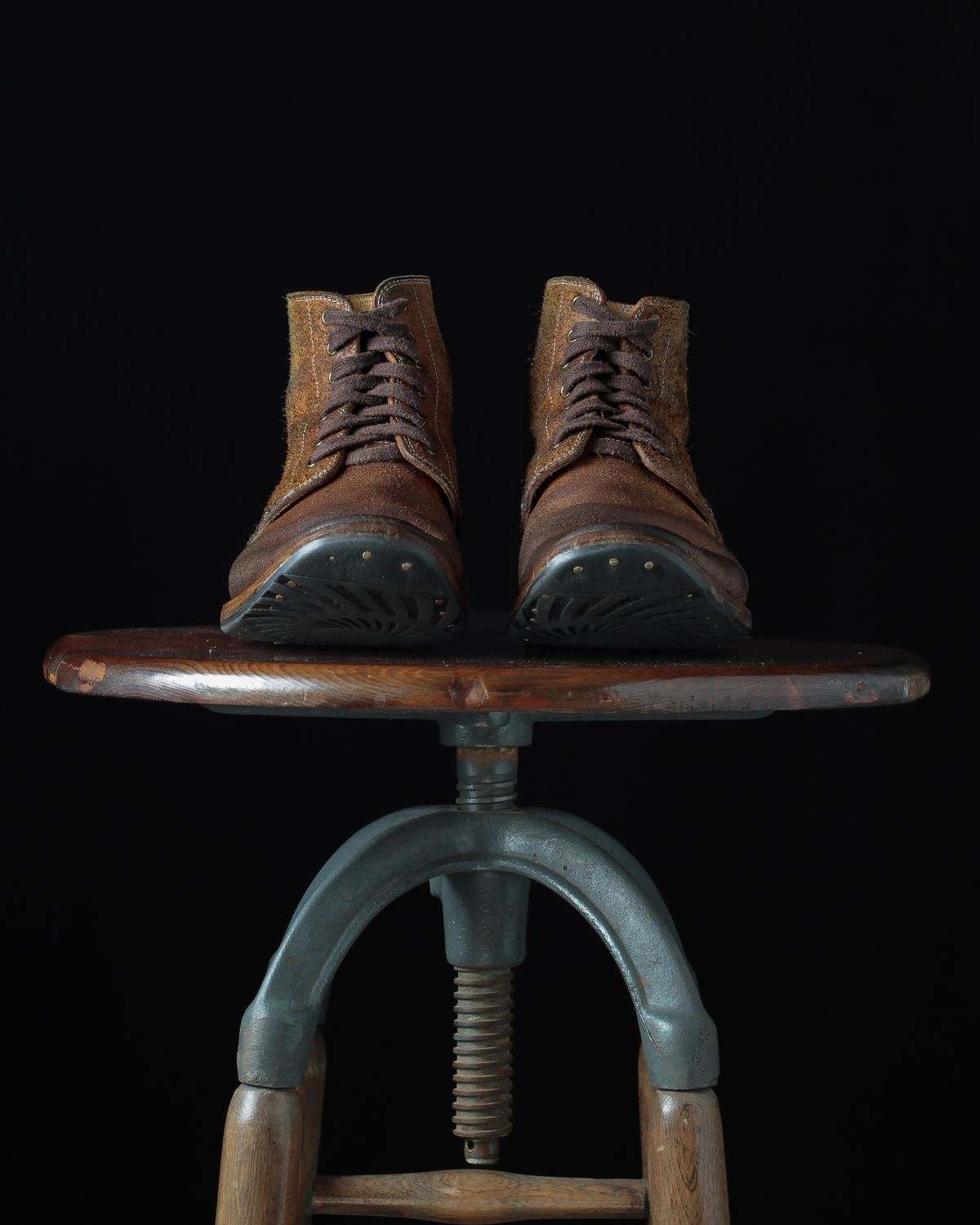 Photo by ahuebner on April 2, 2024 of the WM1978 French Army Boot in Tochigi Natural Roughout.