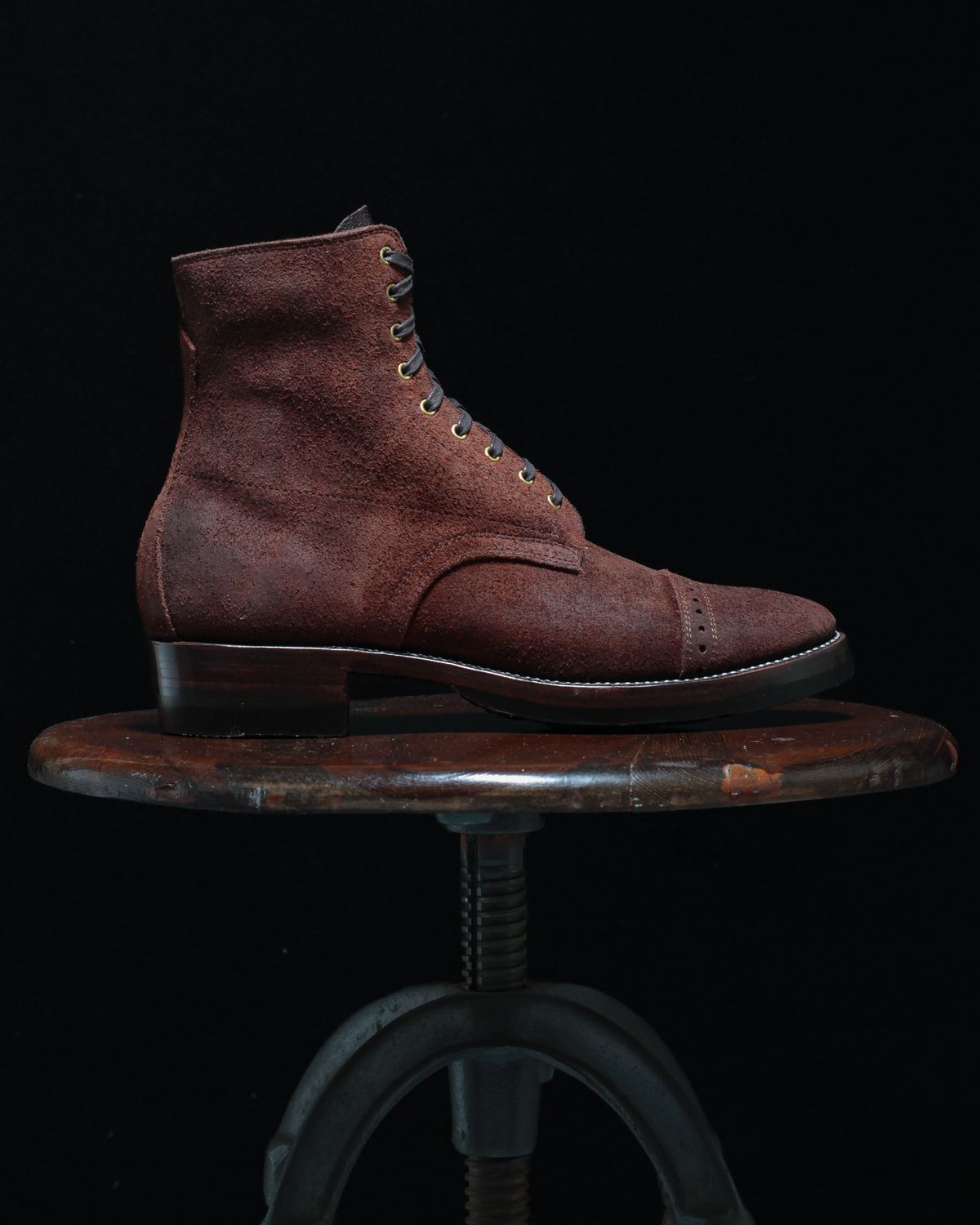 Photo by ahuebner on October 5, 2024 of the WM1978 Garrison Boot in C.F. Stead Amber Brown Waxed Rappelo Calf Roughout.
