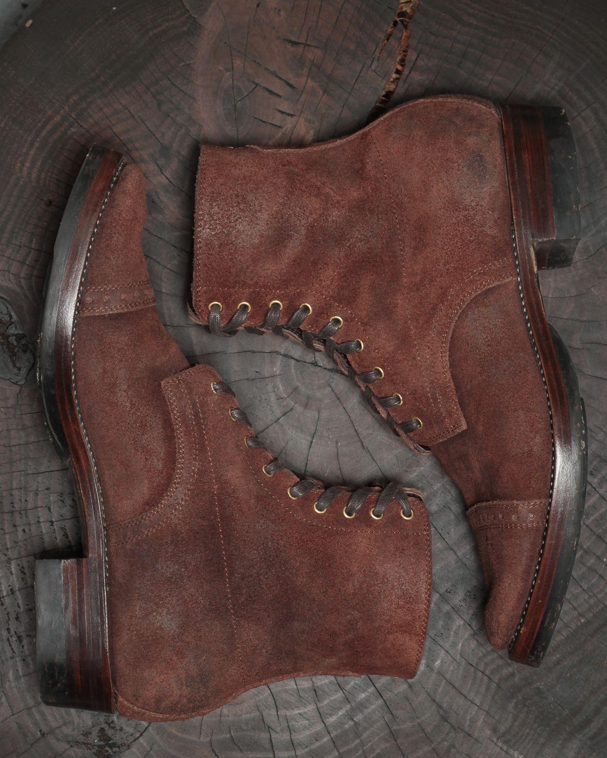 Photo by ahuebner on November 5, 2024 of the WM1978 Garrison Boot in C.F. Stead Amber Brown Waxed Rappelo Calf Roughout.