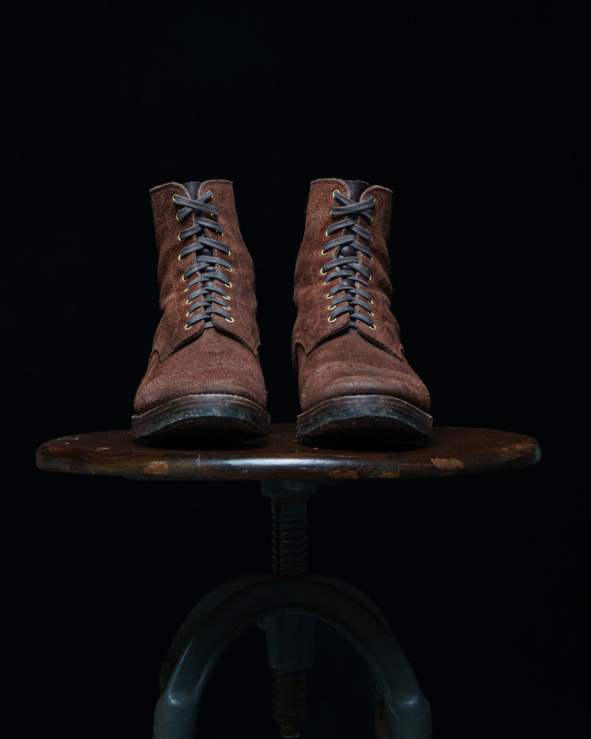 Photo by ahuebner on December 4, 2024 of the WM1978 Garrison Boot in C.F. Stead Amber Brown Waxed Rappelo Calf Roughout.