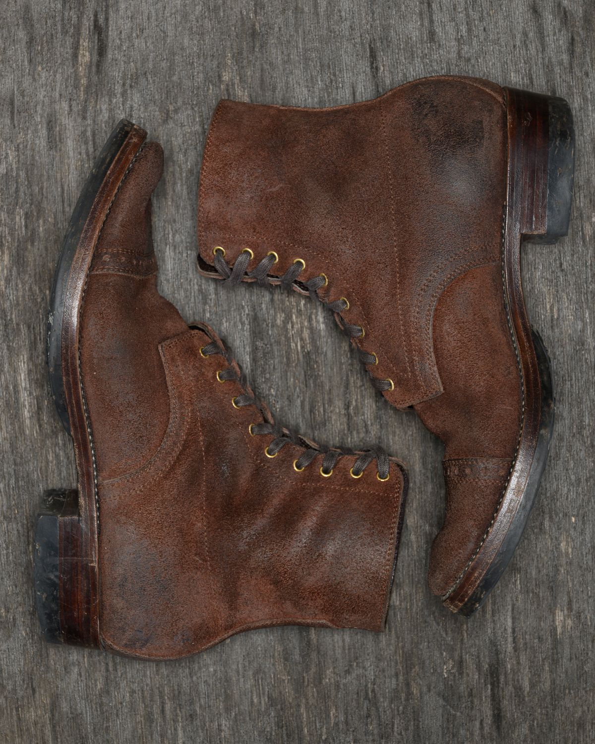 Photo by ahuebner on March 3, 2025 of the WM1978 Garrison Boot in C.F. Stead Amber Brown Waxed Rappelo Calf Roughout.