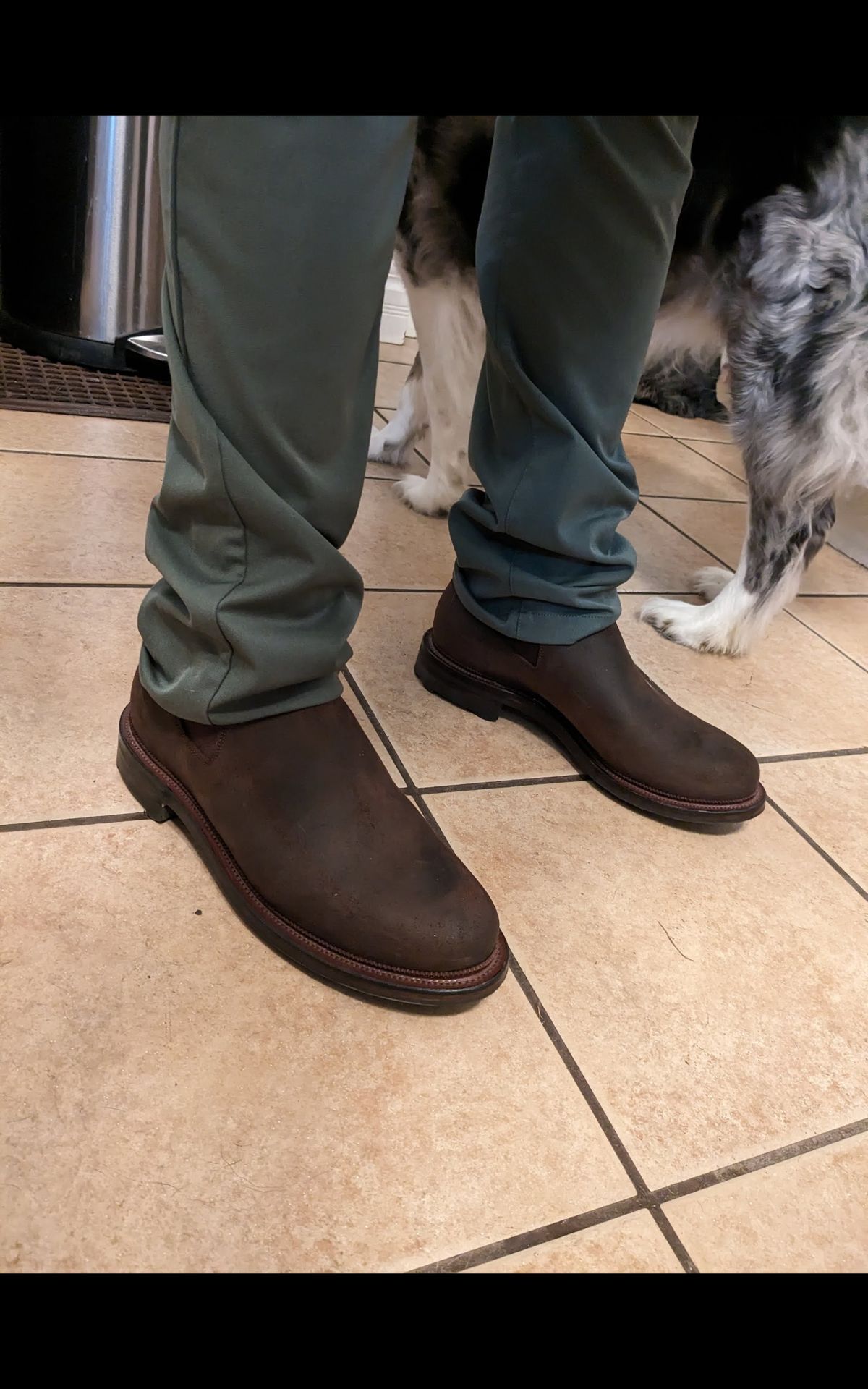 Photo by a_null89 on January 26, 2024 of the Viberg Chelsea in C.F. Stead Snuff Waxy Commander Suede.
