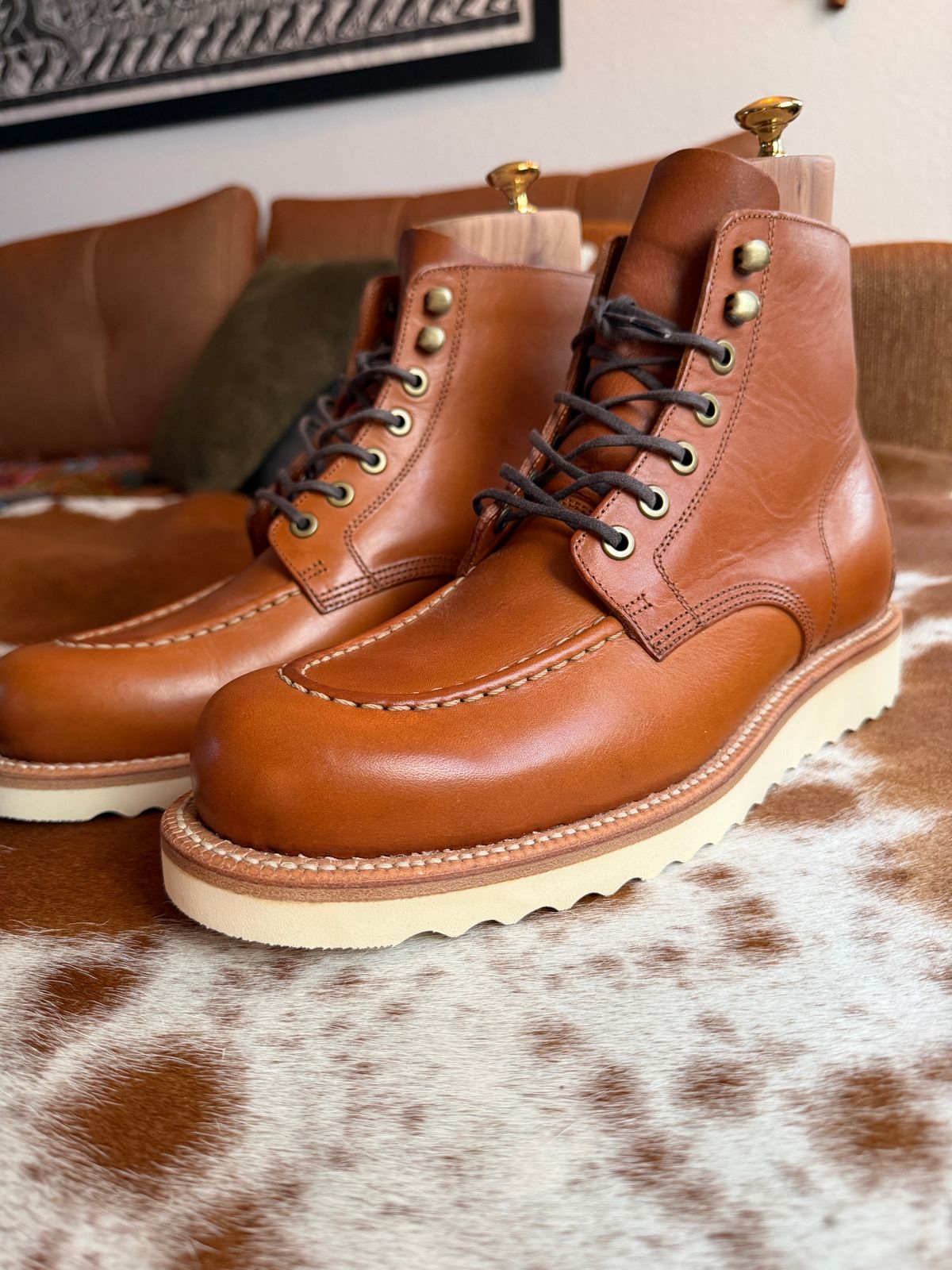 Photo by ComonomoC on January 20, 2026 of the Grant Stone Brass Boot in Badalassi Carlo Saddle Tan Minerva.