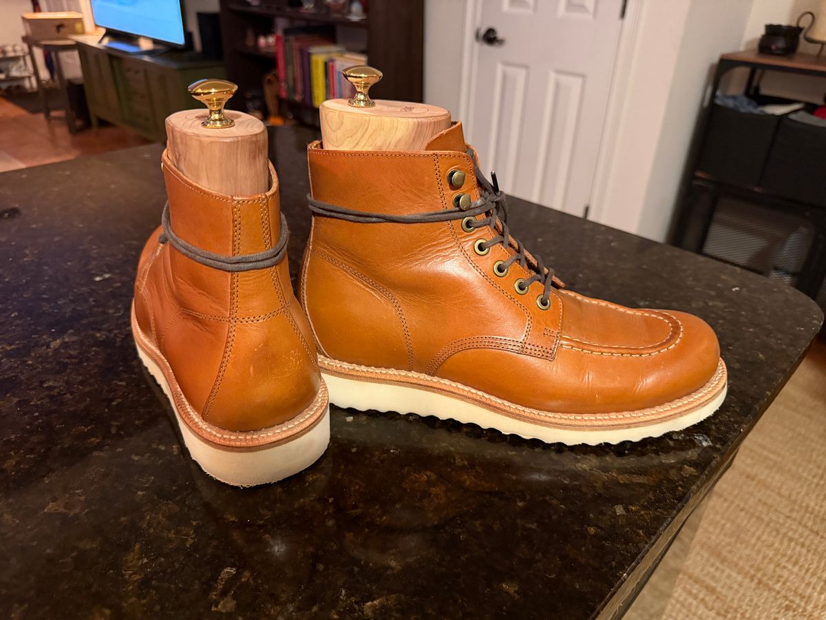 Photo by ComonomoC on January 21, 2026 of the Grant Stone Brass Boot in Badalassi Carlo Saddle Tan Minerva.