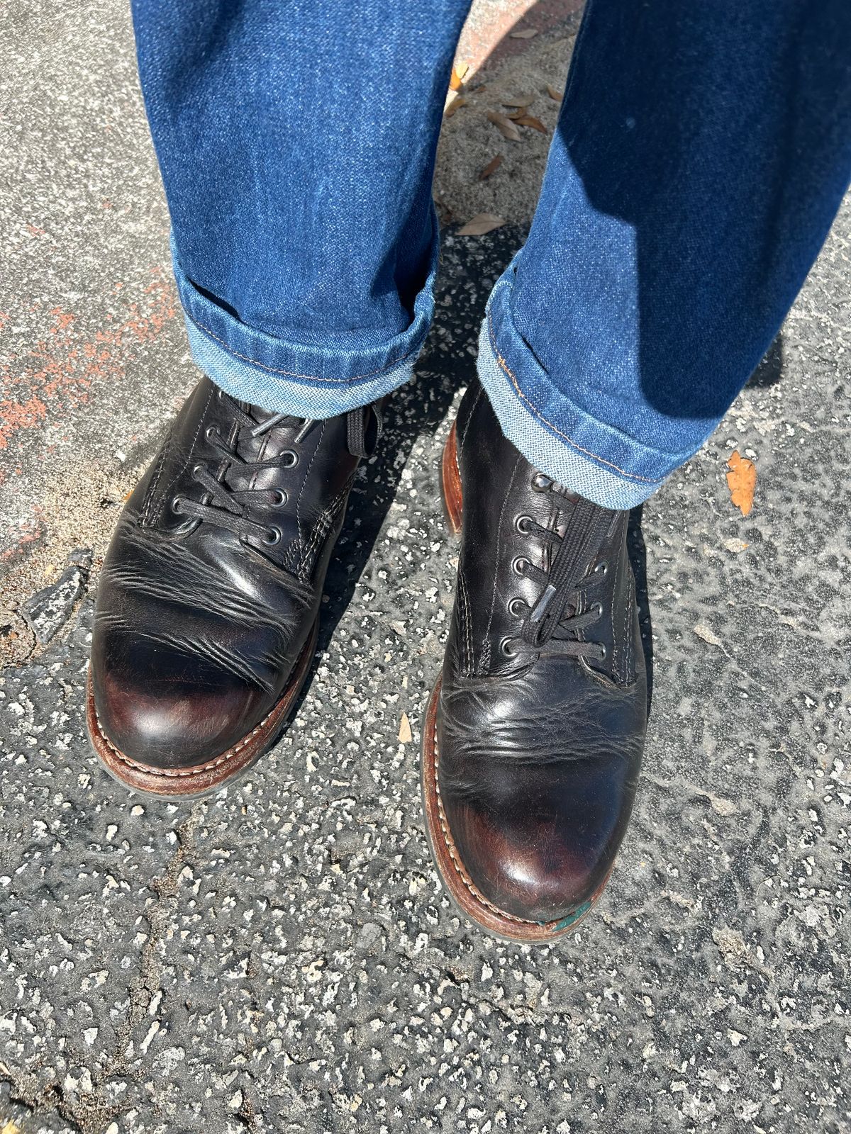 Photo by ComonomoC on March 15, 2025 of the Wolverine 1000 Mile Plain-Toe Boot in Horween Black Teacore Chromexcel.
