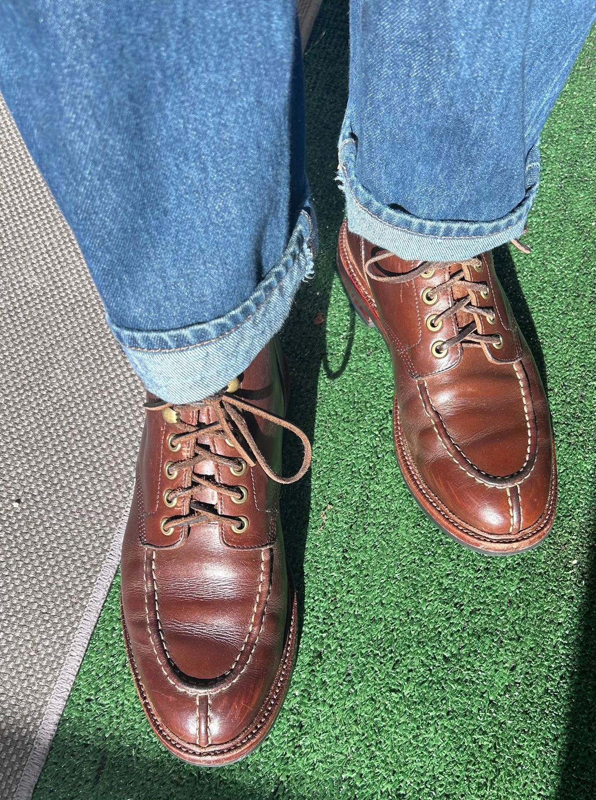 Photo by ComonomoC on April 30, 2024 of the Grant Stone Ottawa Boot in Horween Crimson Chromexcel.