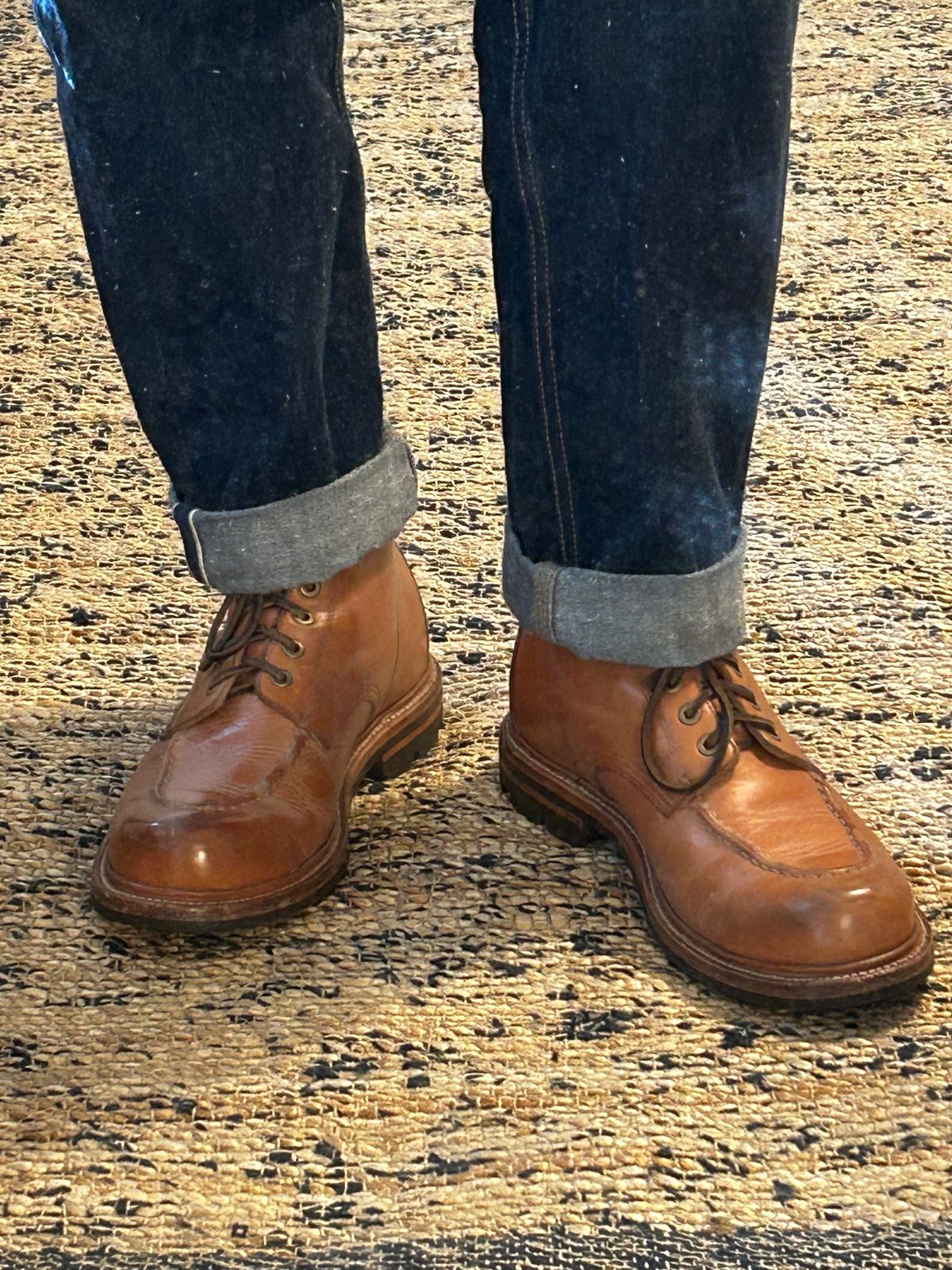 Photo by ComonomoC on November 5, 2023 of the Grant Stone Brass Boot in Unknown Natural Veg Tan.