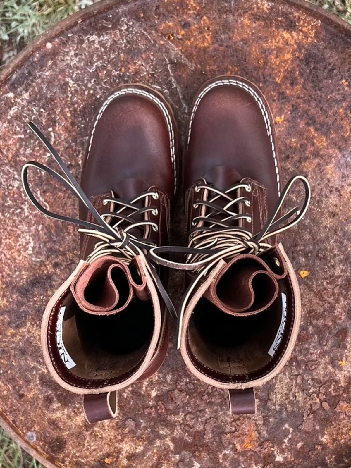 Photo by Bigcountrybonsai on October 1, 2023 of the Nicks MTO in Horween Tan Waxed Flesh.