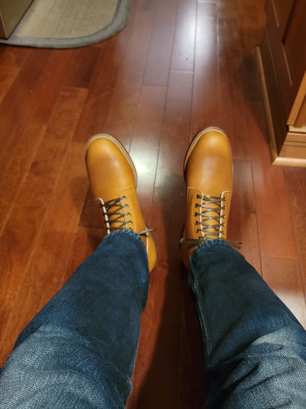 Photo by basboy on October 1, 2022 of the Viberg Service Boot in Horween Oak Chromepak.