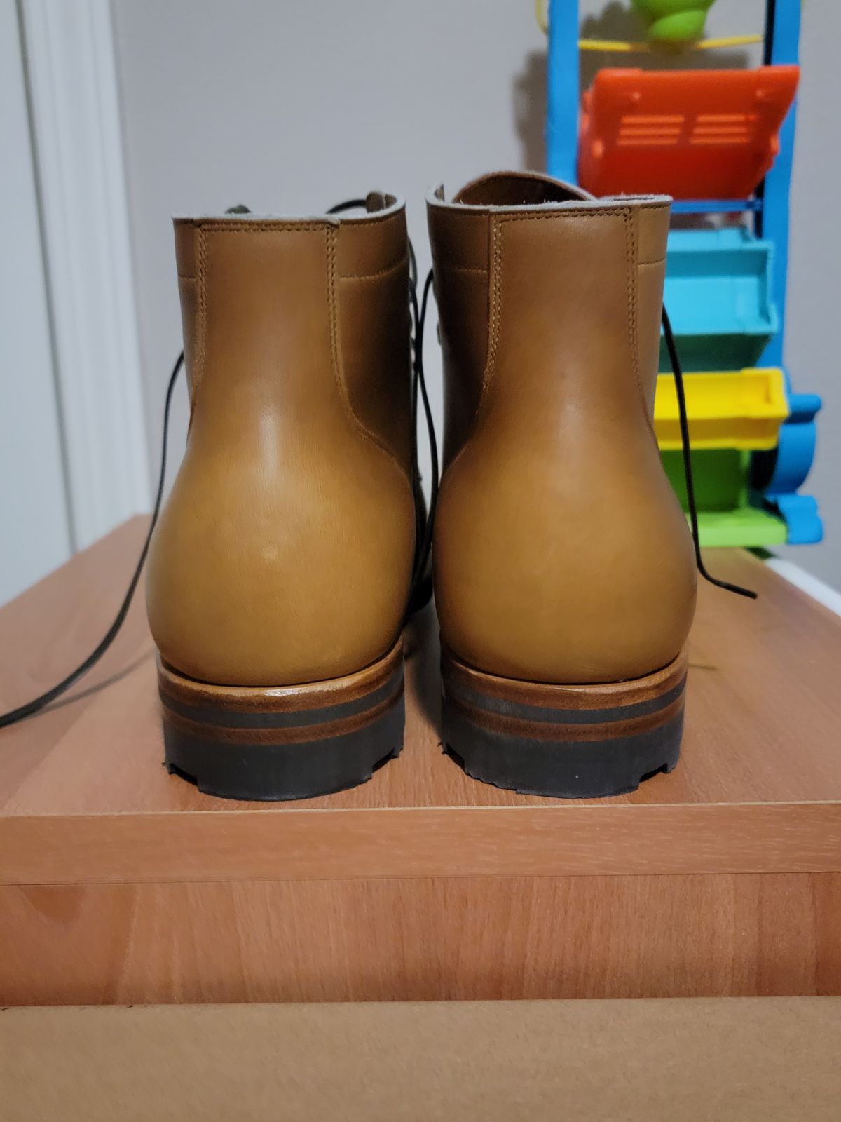 Photo by basboy on October 1, 2022 of the Viberg Service Boot in Horween Oak Chromepak.