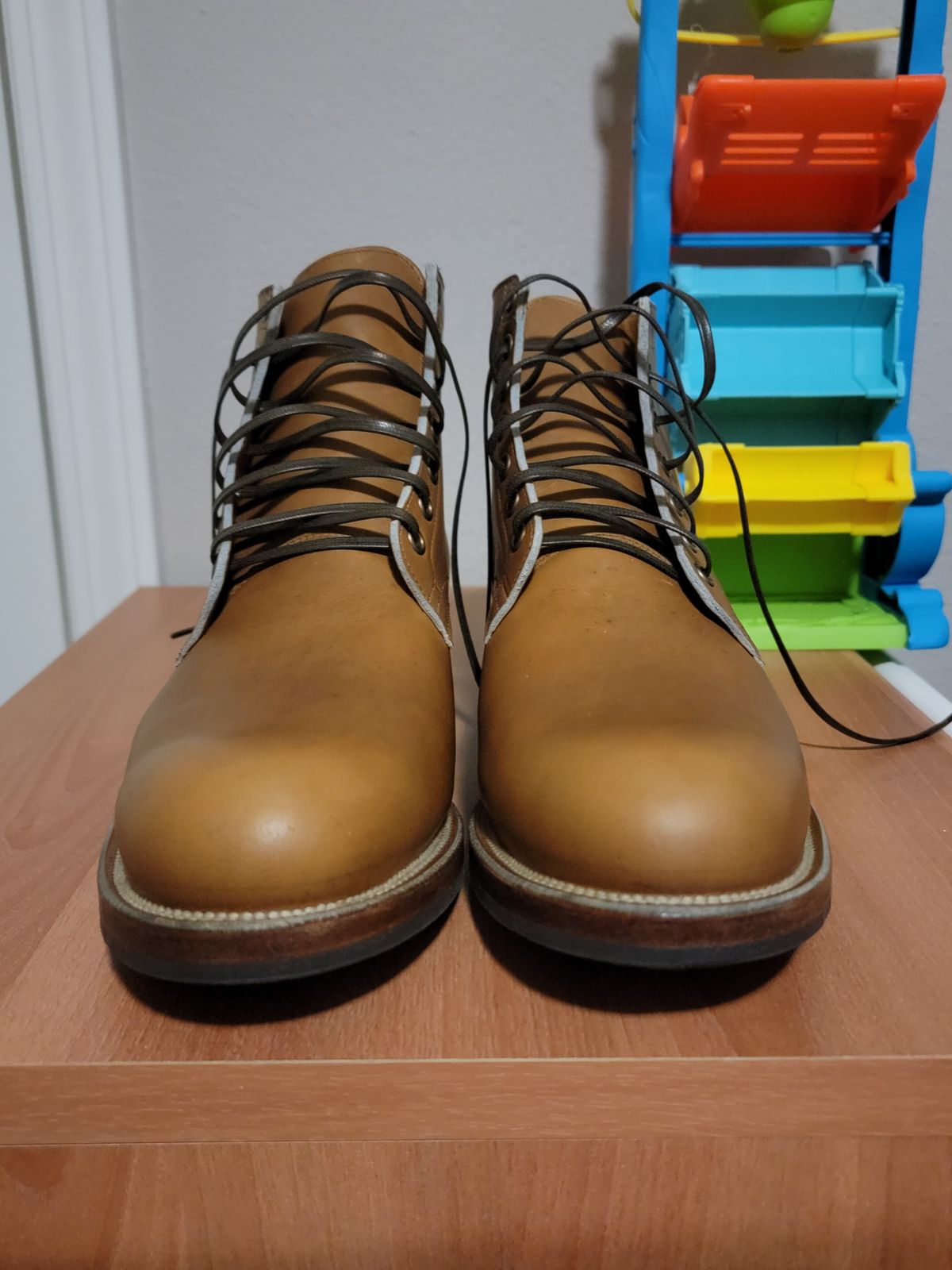 Photo by basboy on October 1, 2022 of the Viberg Service Boot in Horween Oak Chromepak.