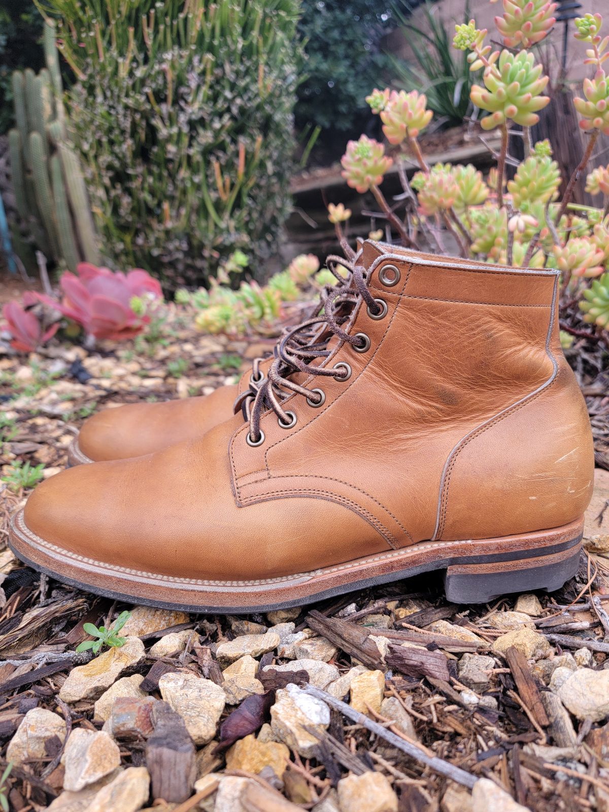Photo by basboy on February 5, 2023 of the Viberg Service Boot in Horween Oak Chromepak.