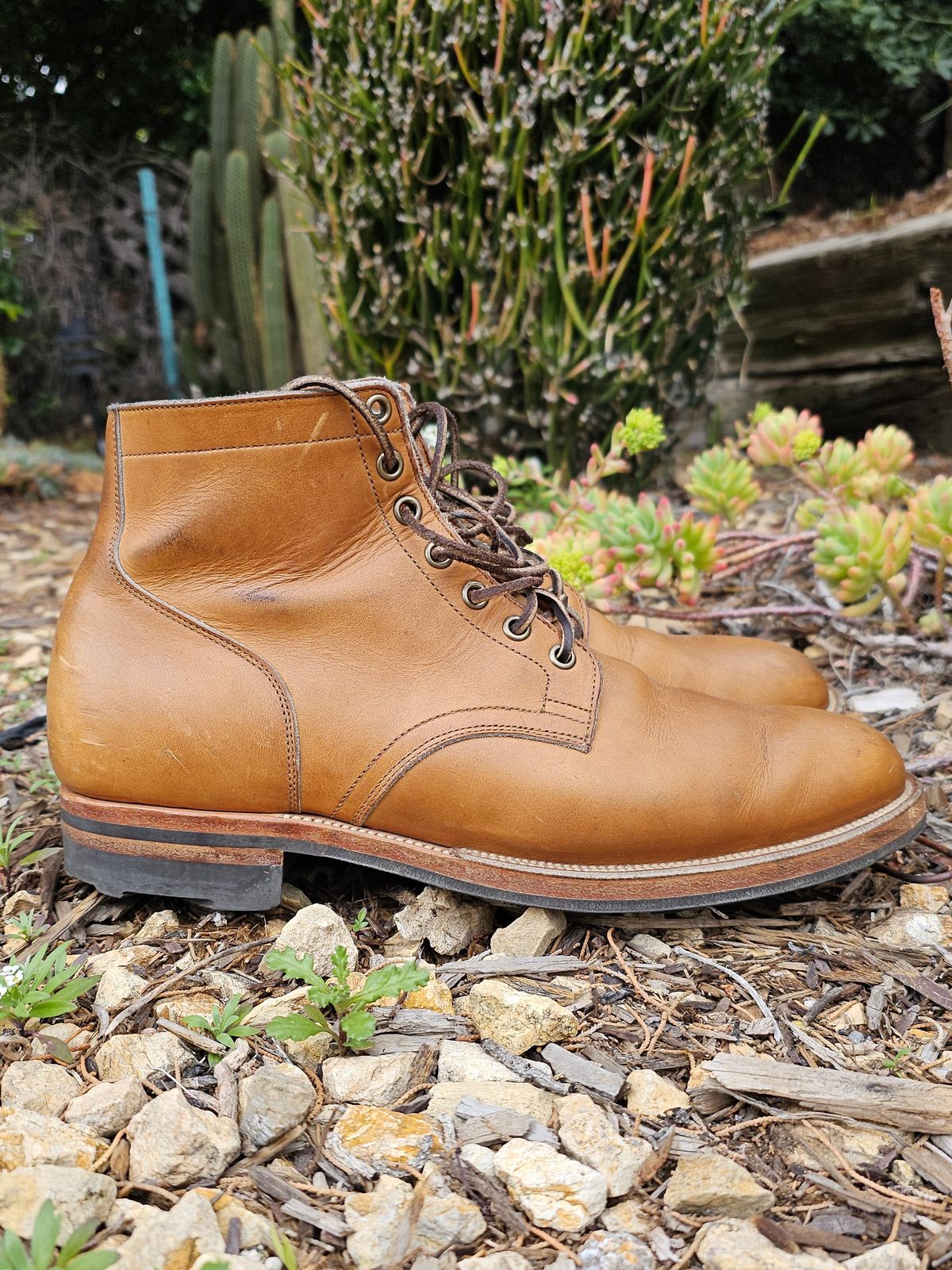 Photo by basboy on March 5, 2023 of the Viberg Service Boot in Horween Oak Chromepak.
