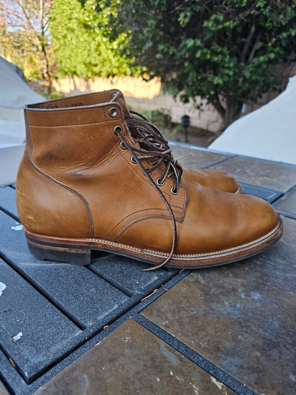 Photo by basboy on April 4, 2023 of the Viberg Service Boot in Horween Oak Chromepak.