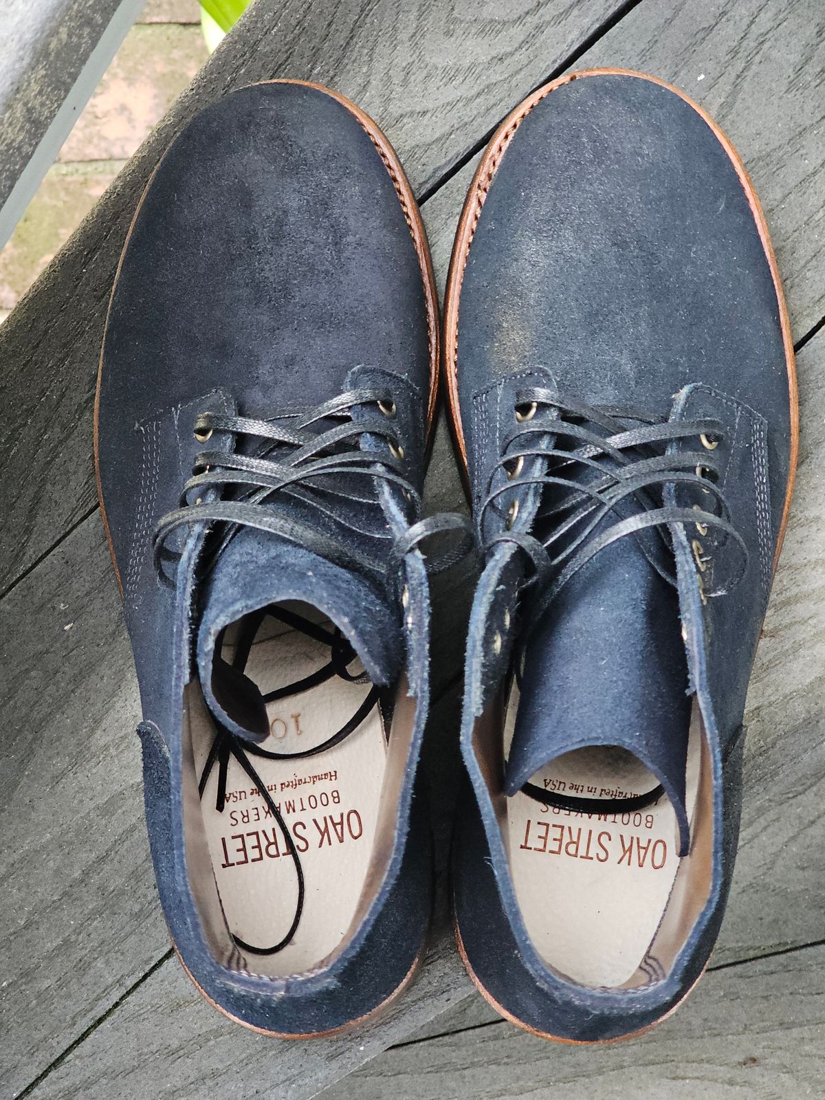 Photo by basboy on October 1, 2023 of the Oak Street Bootmakers Field Boot in Horween Natural Indigo Chromexcel Roughout.