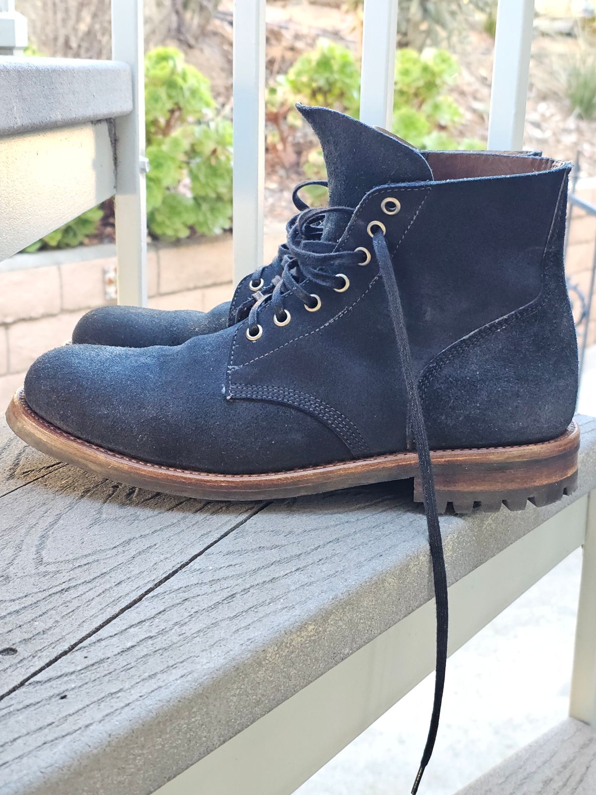 Photo by basboy on November 5, 2023 of the Oak Street Bootmakers Field Boot in Horween Natural Indigo Chromexcel Roughout.
