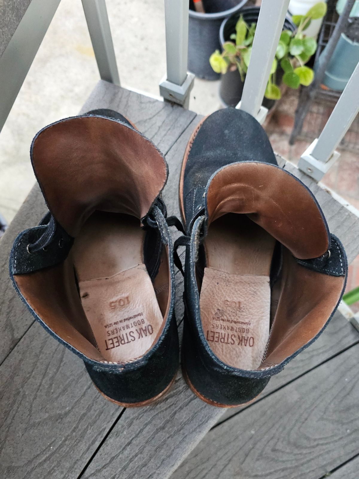 Photo by basboy on December 5, 2023 of the Oak Street Bootmakers Field Boot in Horween Natural Indigo Chromexcel Roughout.