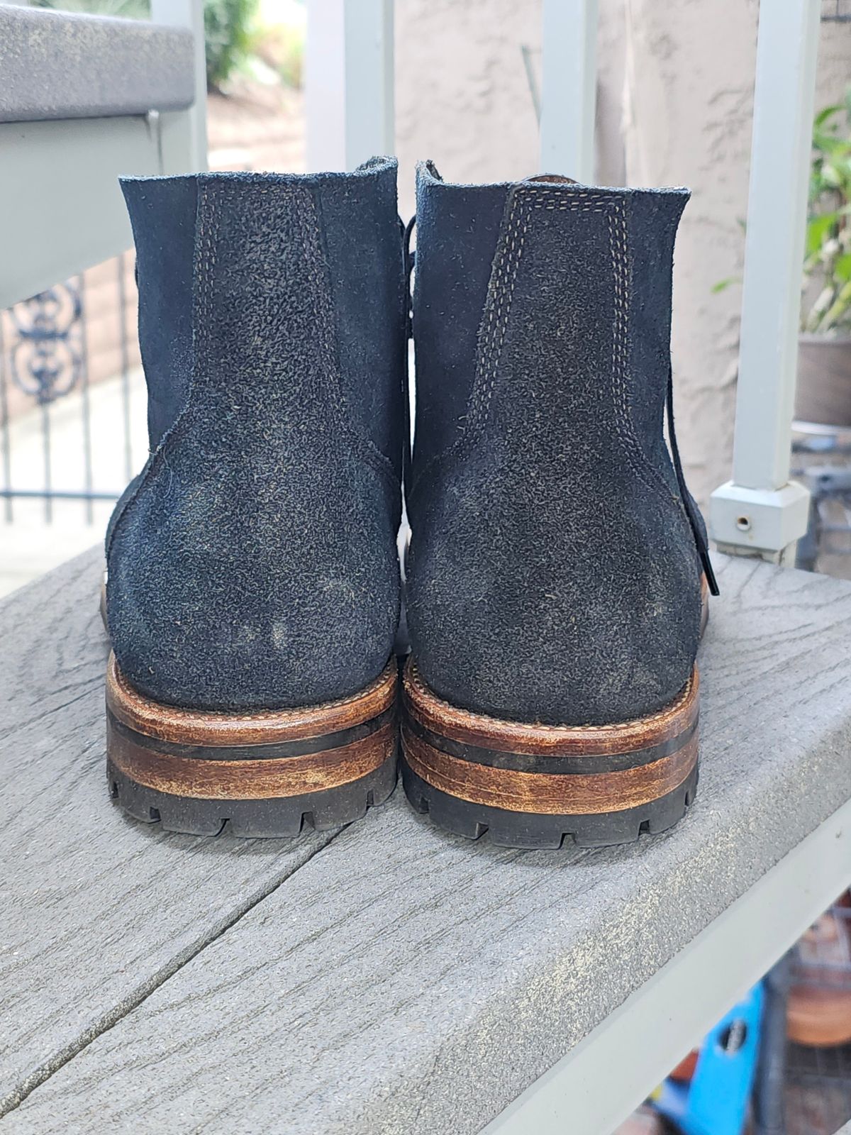 Photo by basboy on January 5, 2024 of the Oak Street Bootmakers Field Boot in Horween Natural Indigo Chromexcel Roughout.