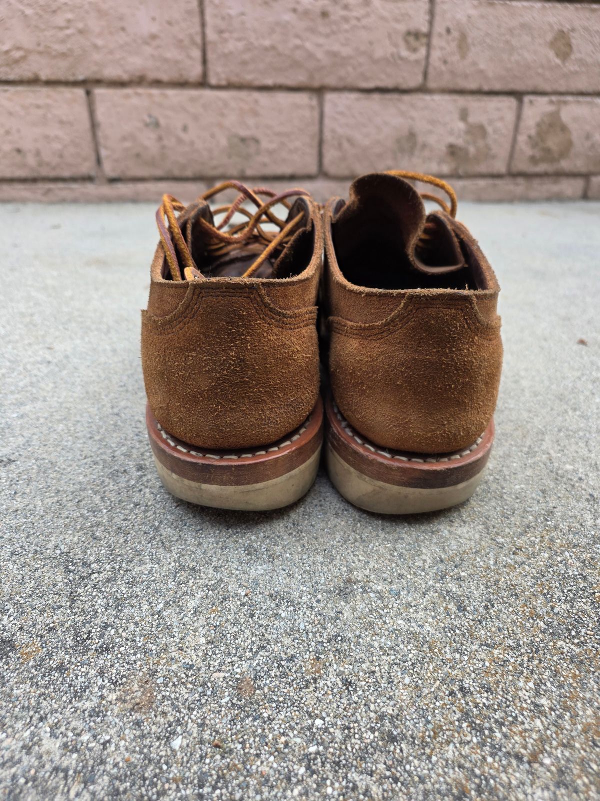Photo by basboy on October 4, 2025 of the White's Oxford LTT in Seidel Distressed Roughout.