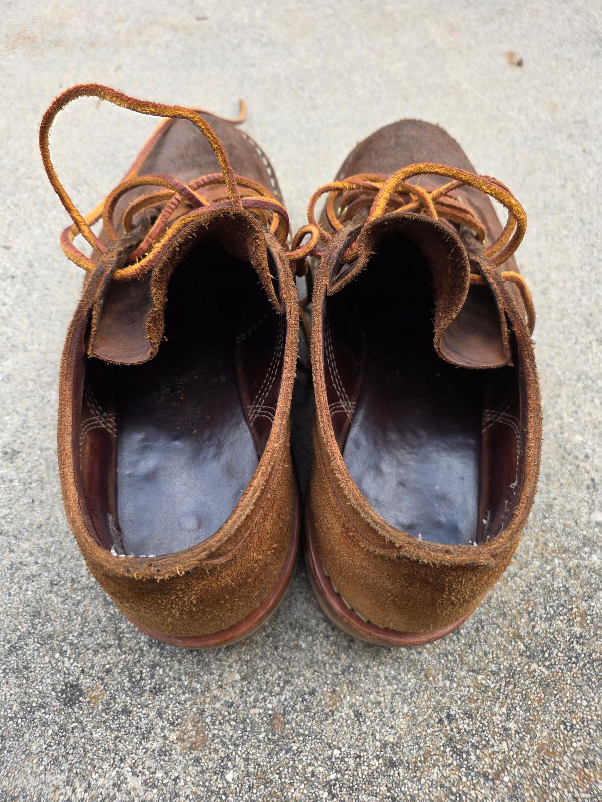 Photo by basboy on October 4, 2025 of the White's Oxford LTT in Seidel Distressed Roughout.