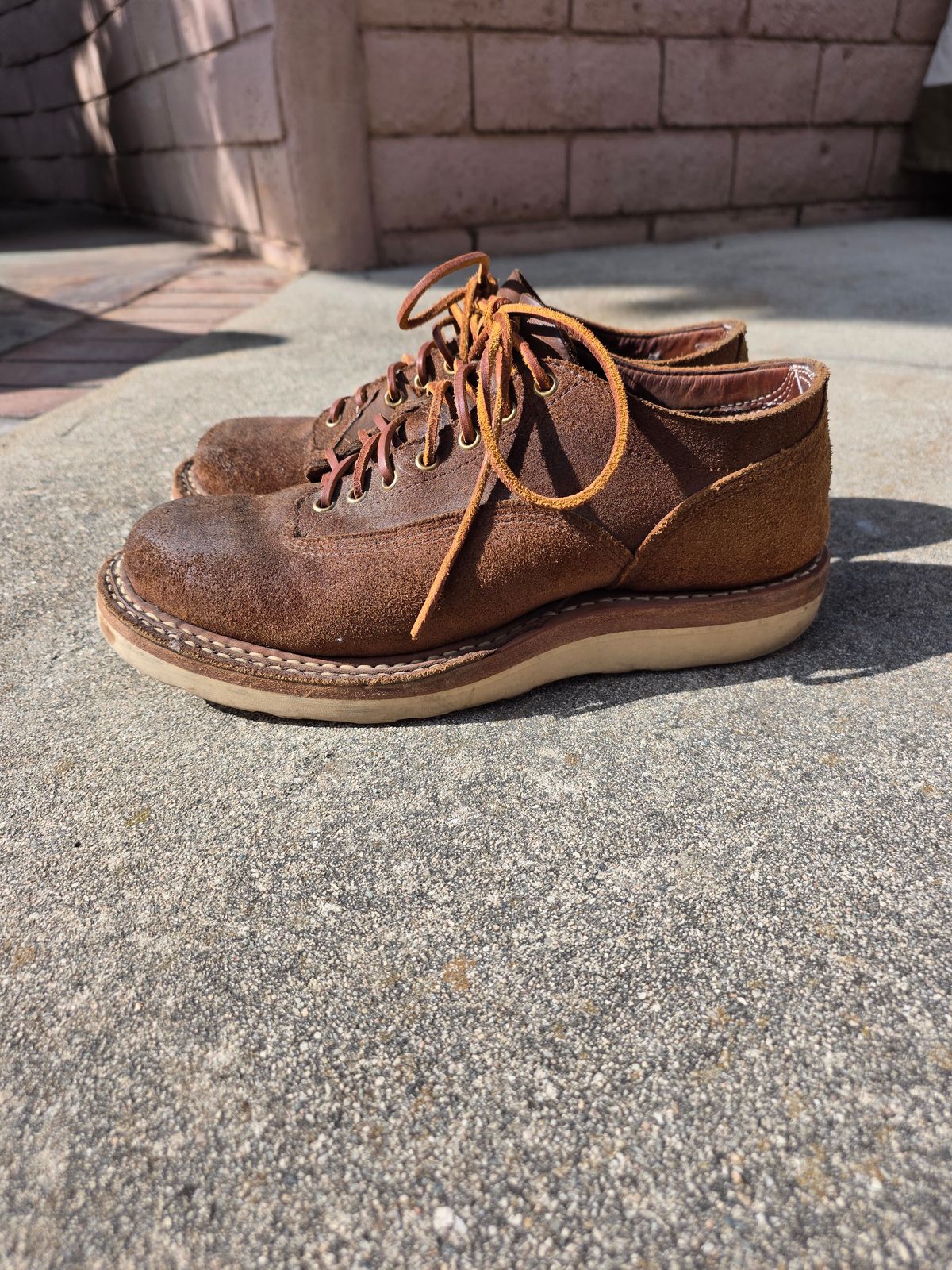 Photo by basboy on November 5, 2025 of the White's Oxford LTT in Seidel Distressed Roughout.