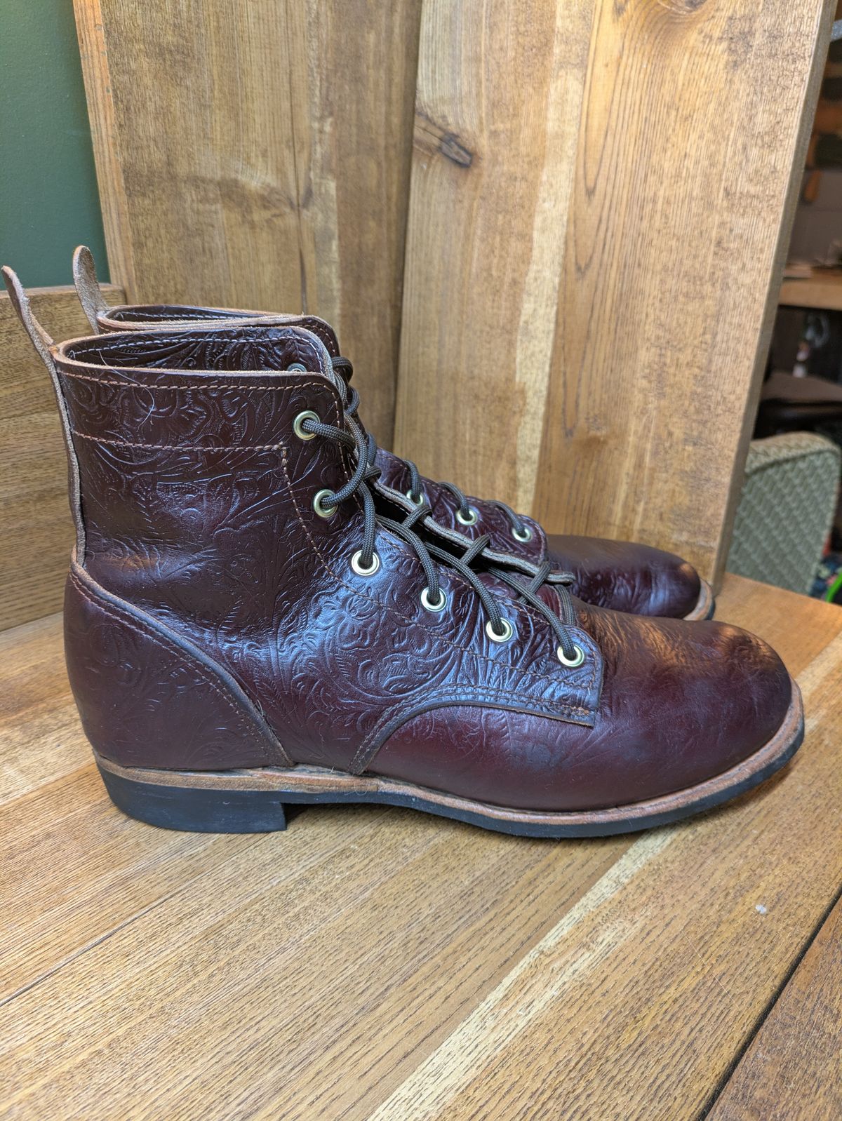 Photo by hooknpunch on November 4, 2025 of the Hook & Punch Derby Boot in Horween Color 8 Chromexcel Strips (Western Floral Stamped).