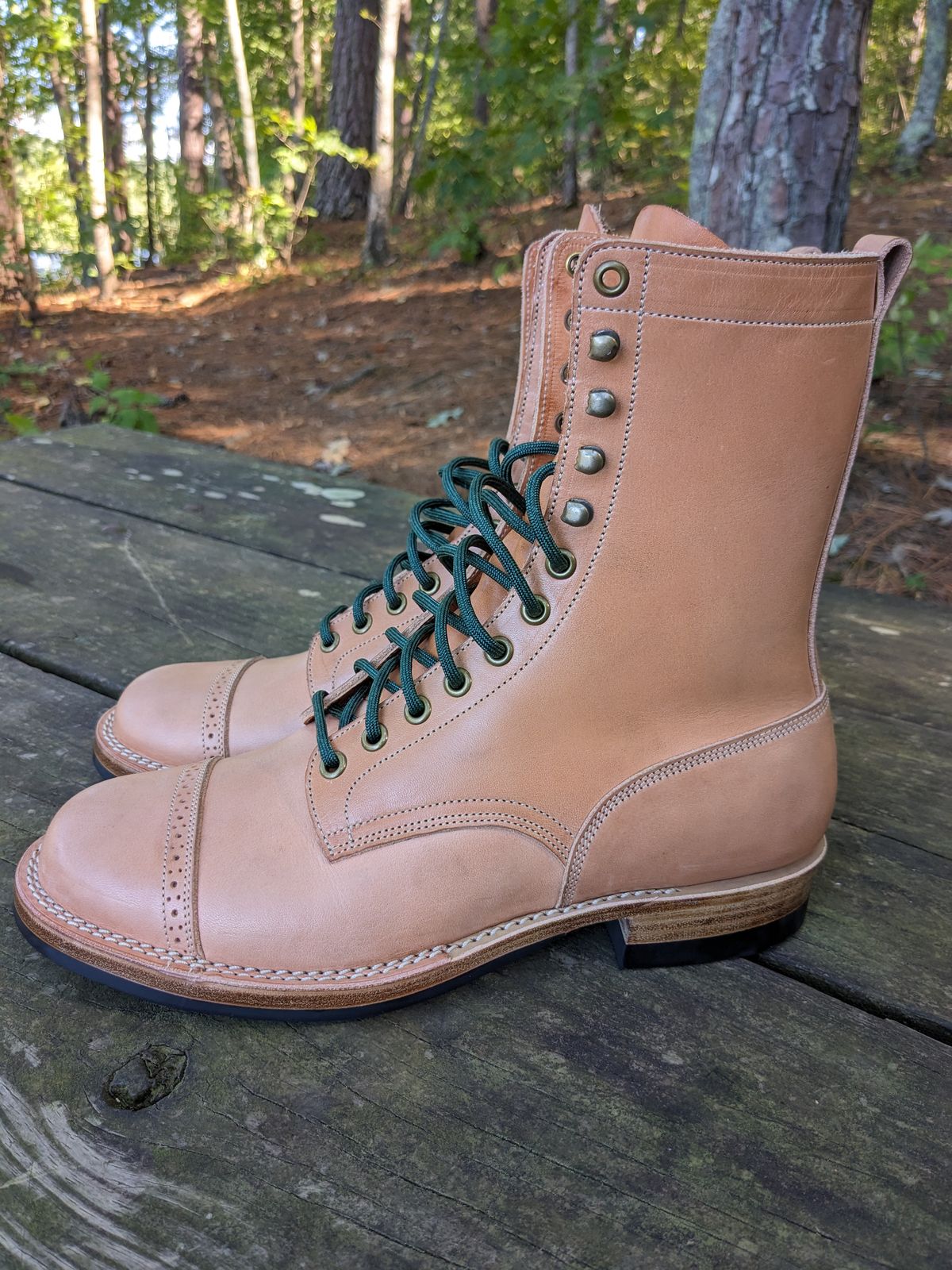 Photo by patina23 on October 9, 2023 of the Onderhoud SBC01 in Wickett & Craig Russet Traditional Harness.