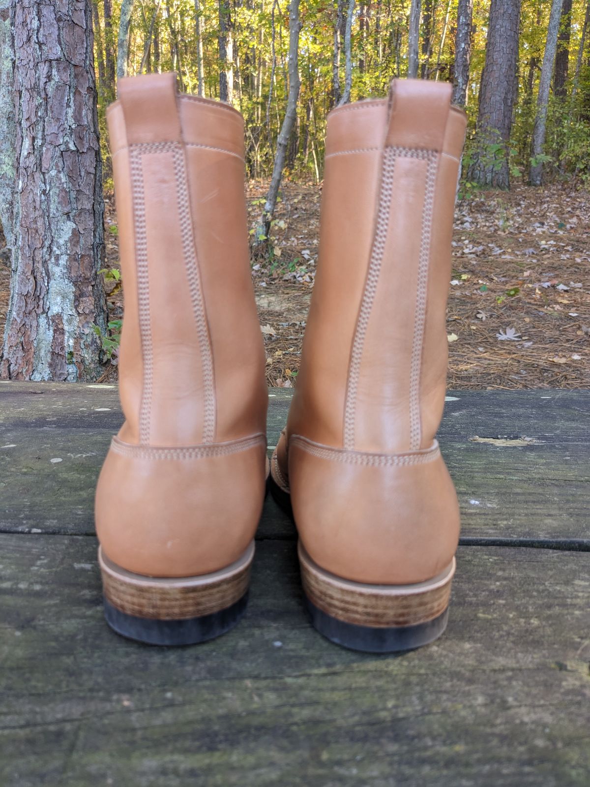 Photo by patina23 on November 5, 2023 of the Onderhoud SBC01 in Wickett & Craig Russet Traditional Harness.