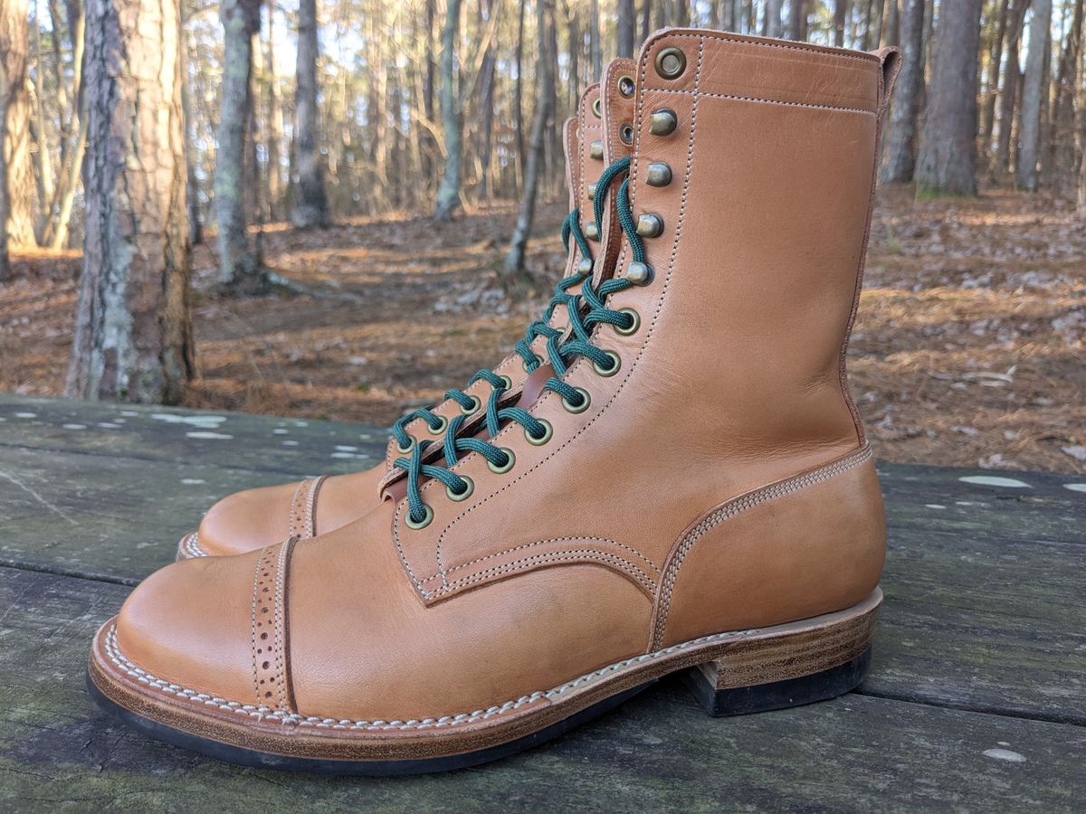 Photo by patina23 on January 5, 2024 of the Onderhoud SBC01 in Wickett & Craig Russet Traditional Harness.