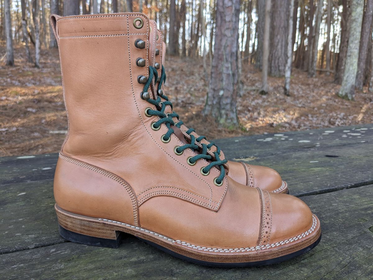 Photo by patina23 on January 5, 2024 of the Onderhoud SBC01 in Wickett & Craig Russet Traditional Harness.