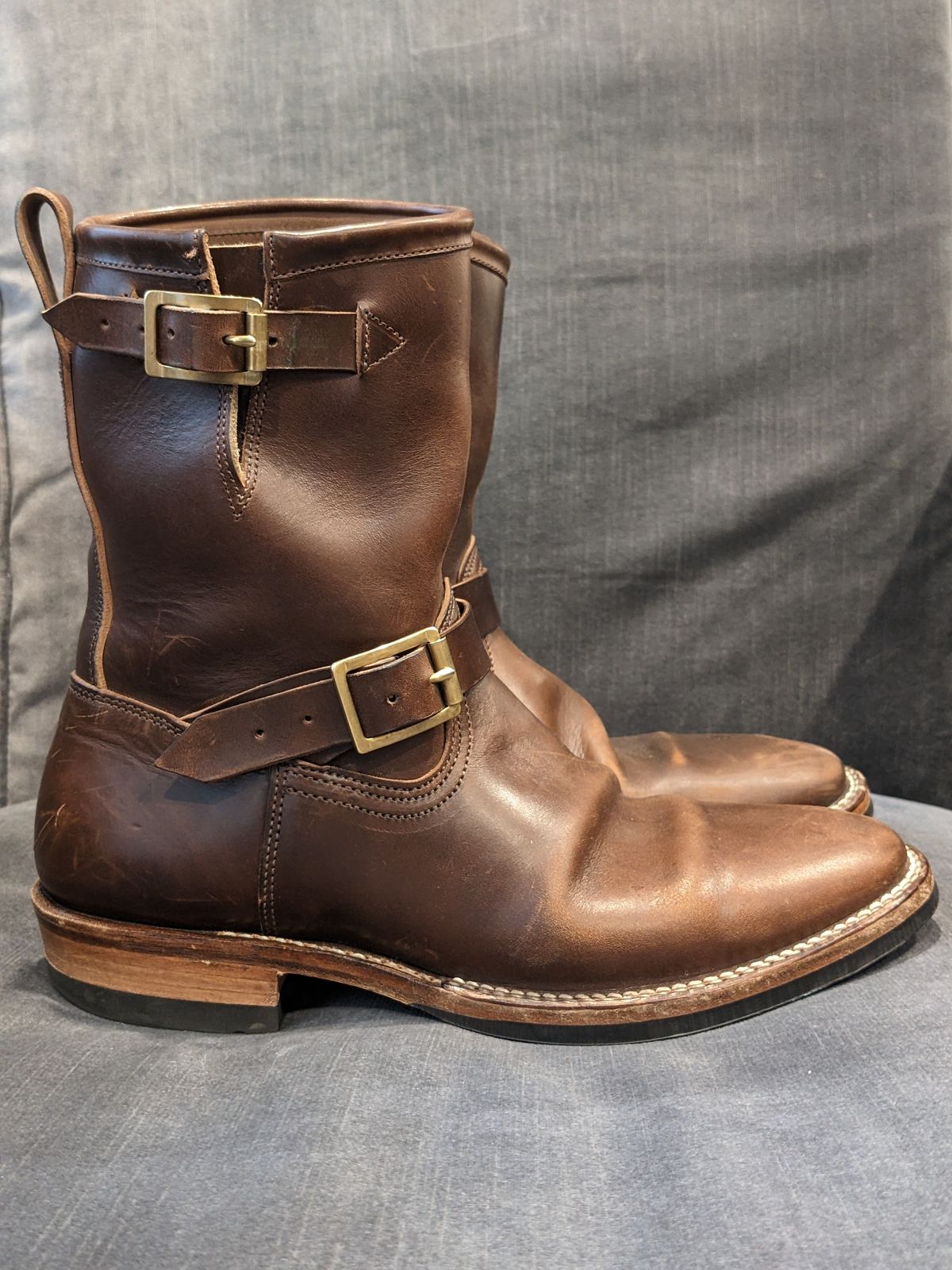Photo by Trim_Man on February 5, 2023 of the Viberg Engineer in Horween Brown Chromexcel Horsebutt.